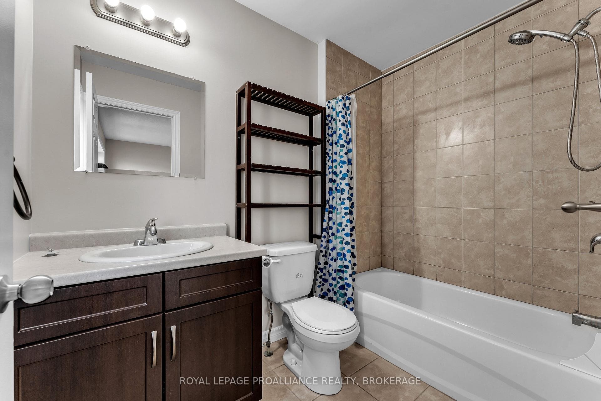 792 Newmarket Lane photo 22