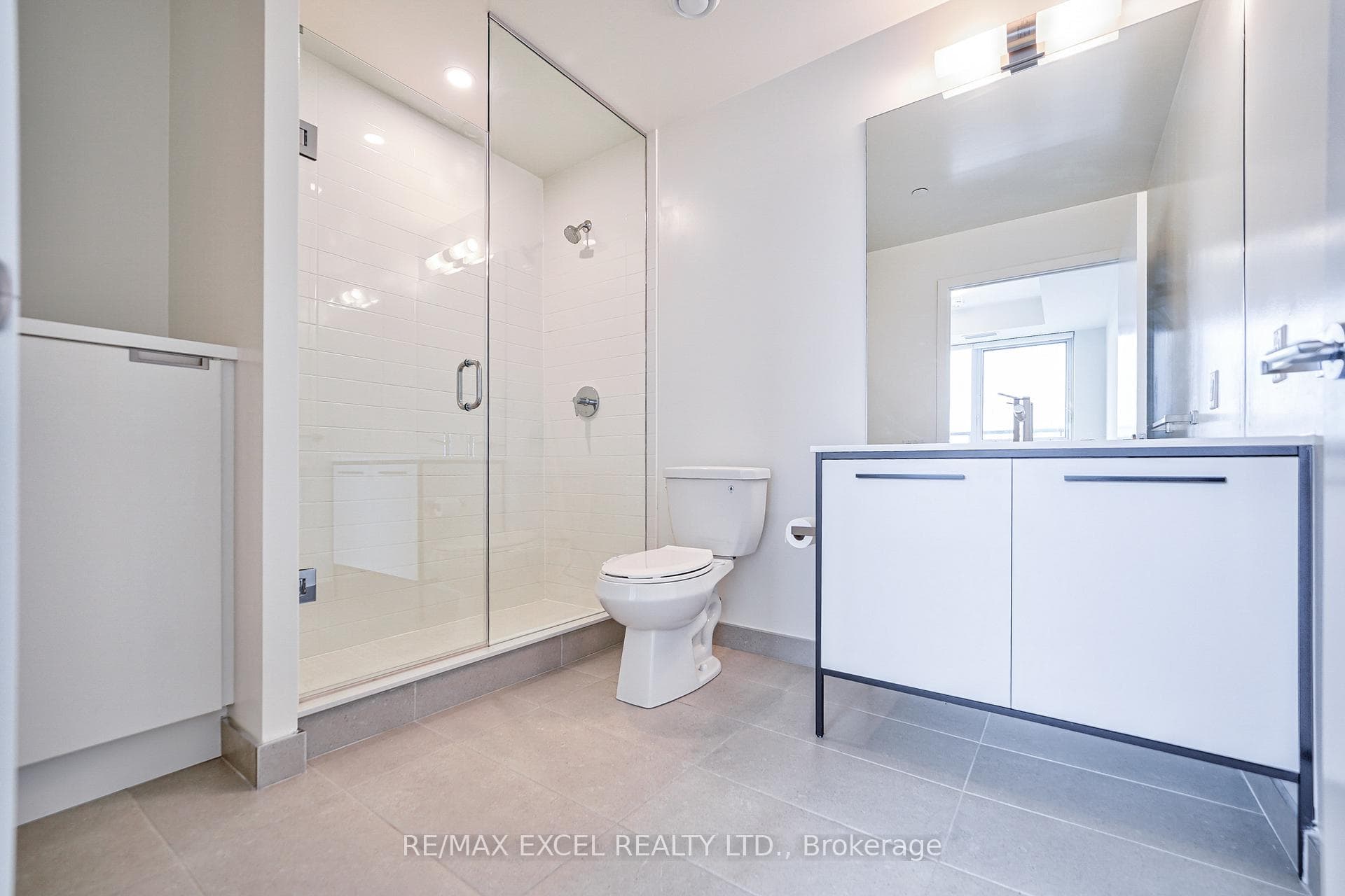 185 Deerfield Road Unit 506 photo 12