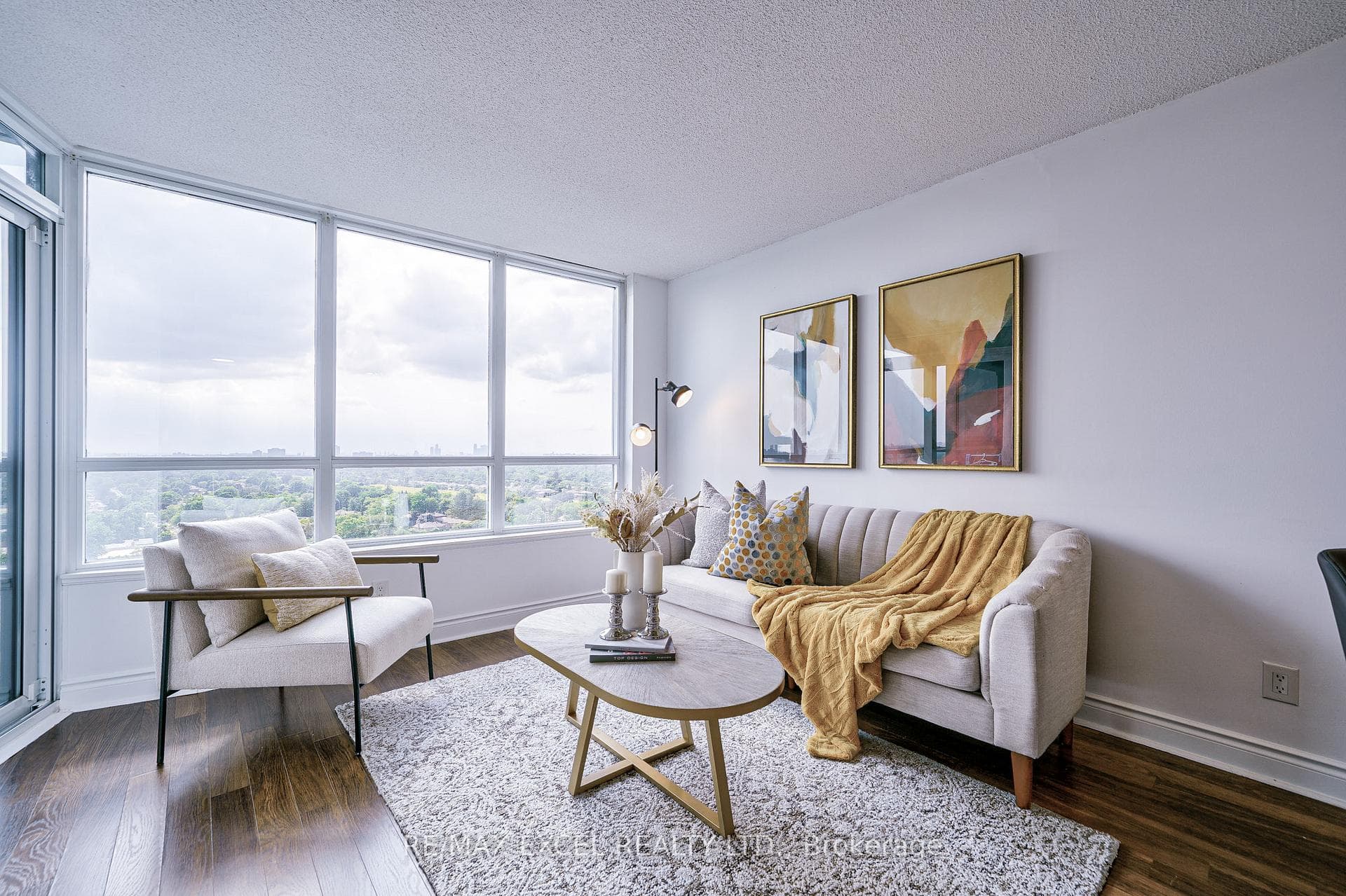 25 Greenview Avenue Unit 1717 photo 6
