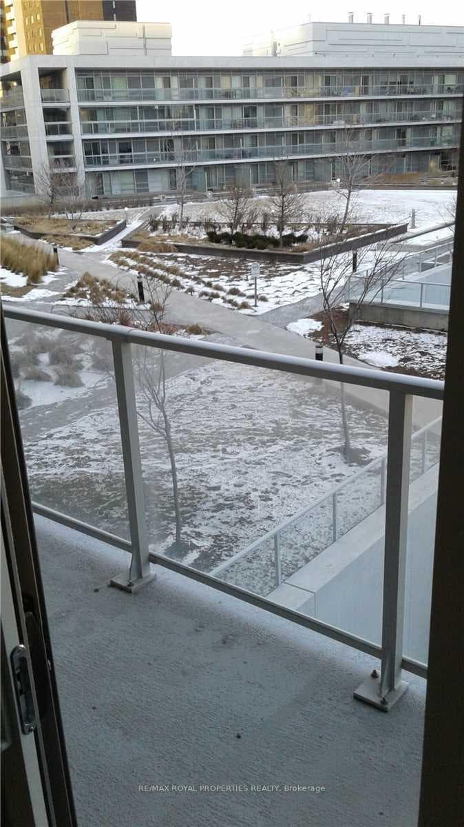 275 Yorkland Road Unit 213 photo 3