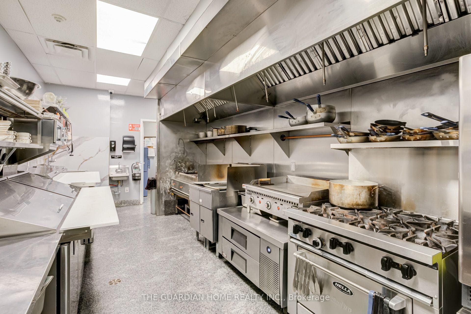 1419 King Street photo 45