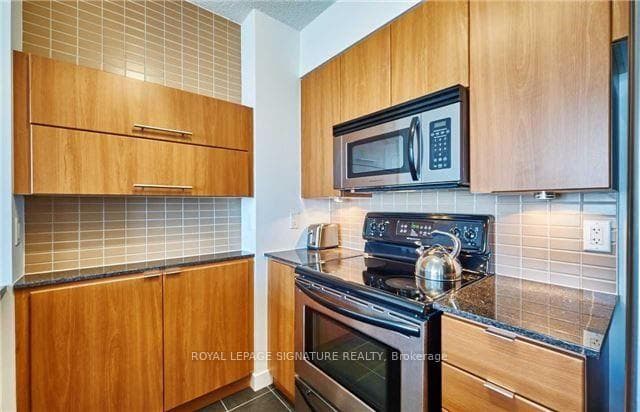 11 Brunel Court Unit 2601 photo 6