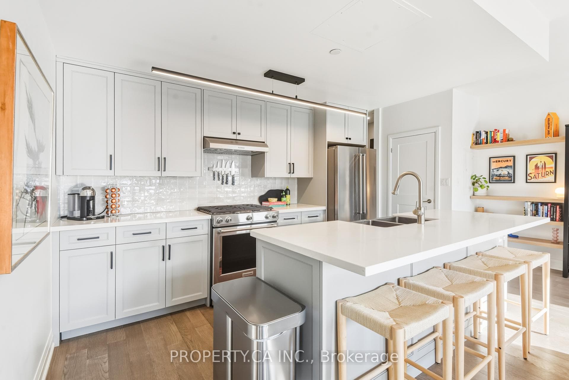 100 Coxwell Avenue Unit Th3 photo 5