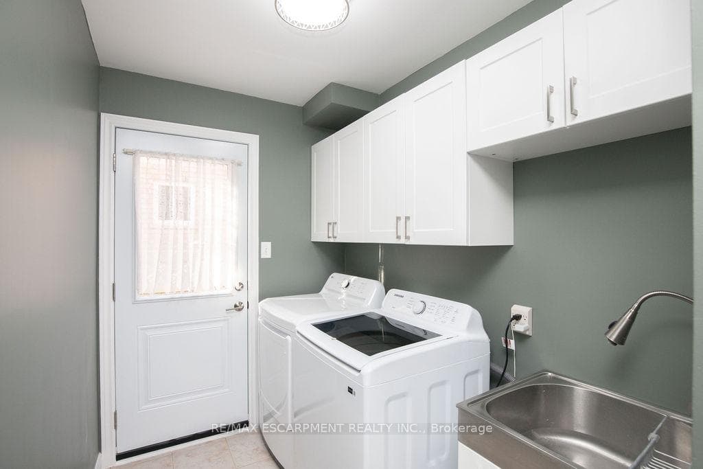 154 Thoroughbred Boulevard photo 21