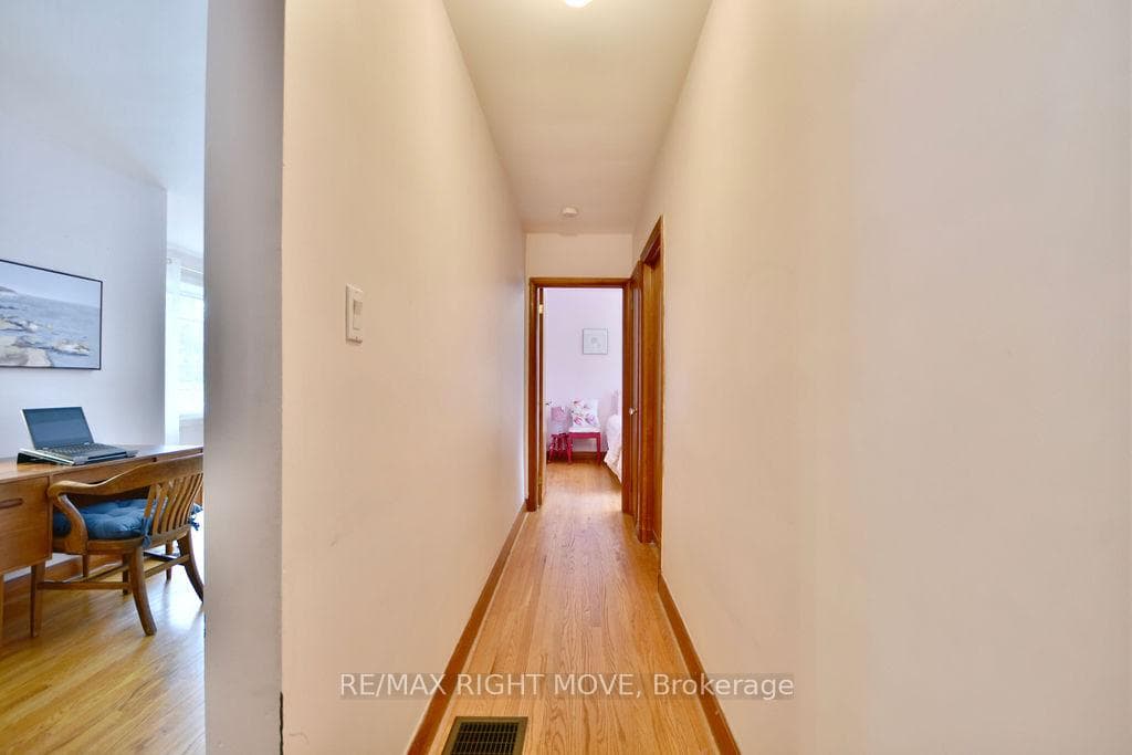 49 Elmer Avenue photo 19