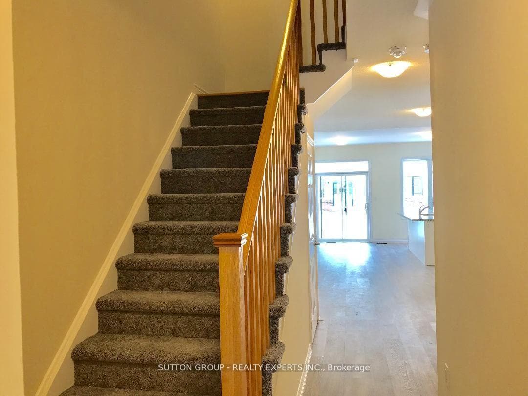 318 Bonnieglen Farm Boulevard photo 8