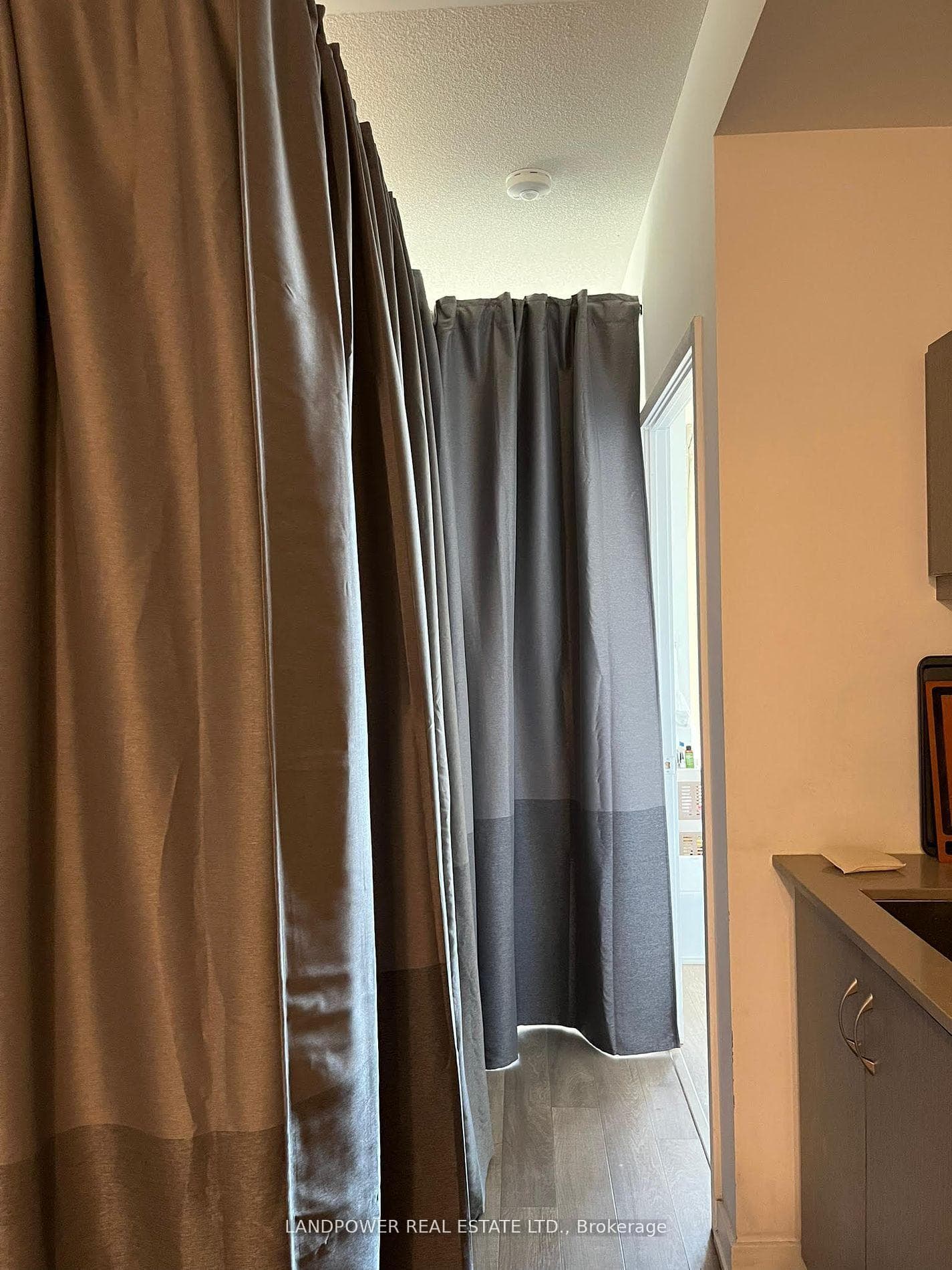181 Huron Street Unit 1102 photo 16