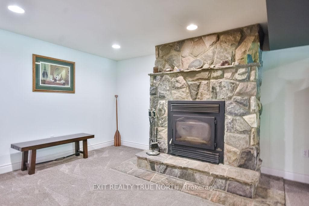 28 Nicholson Crescent photo 37