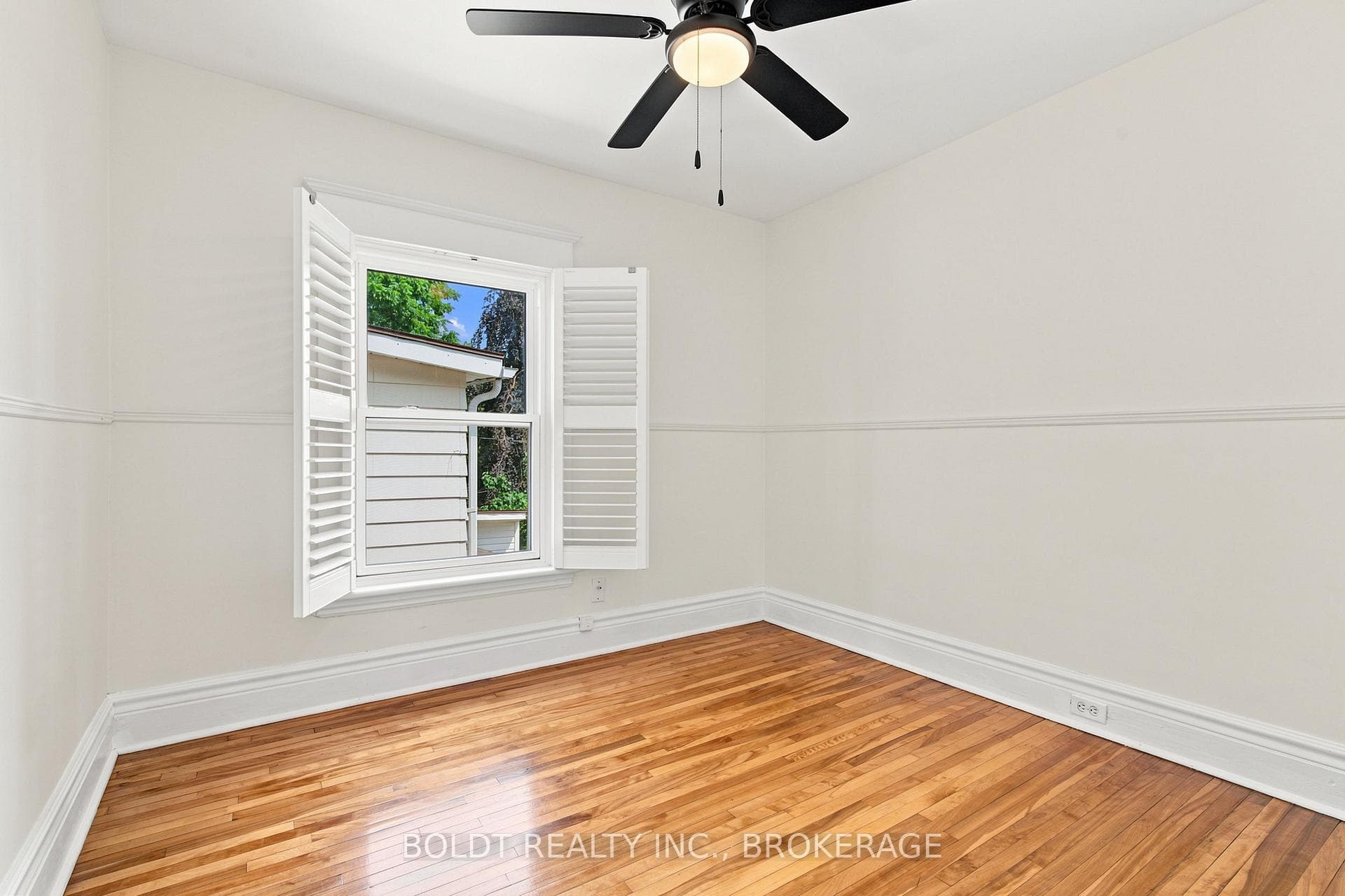 42 Thomas Street photo 26