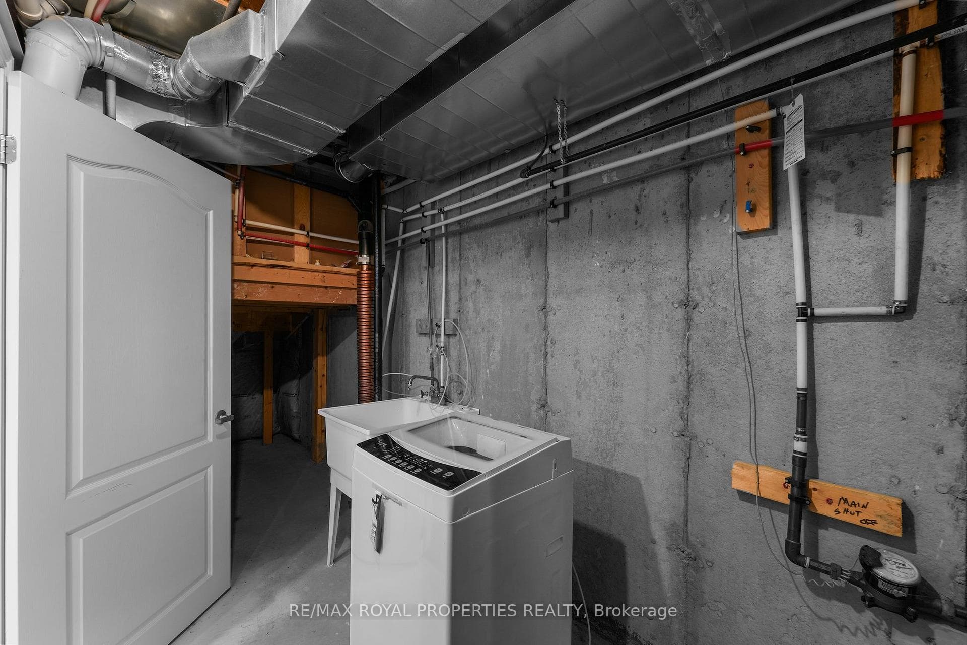 2489 Hill Rise Court photo 36