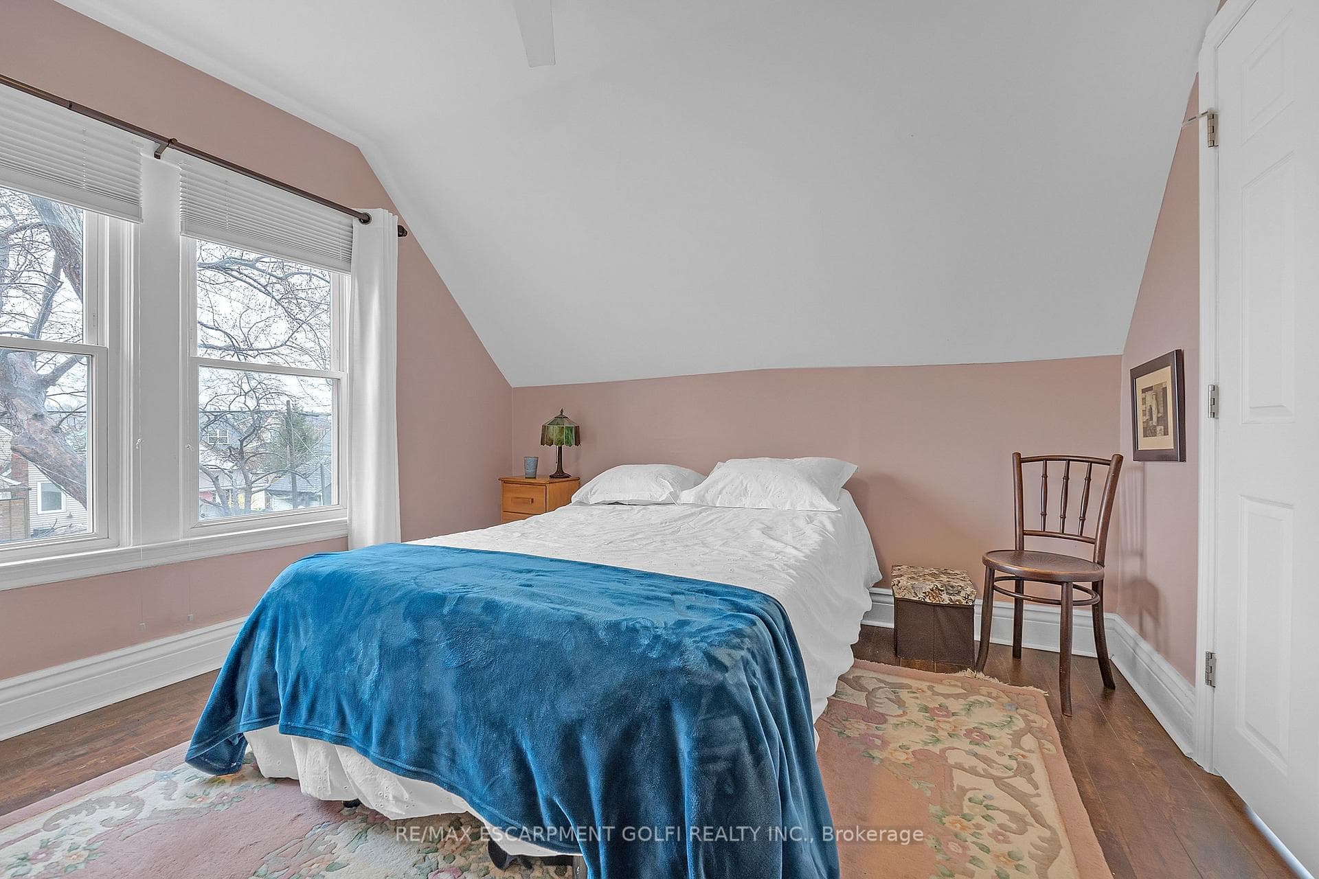 92 Newlands Avenue photo 28