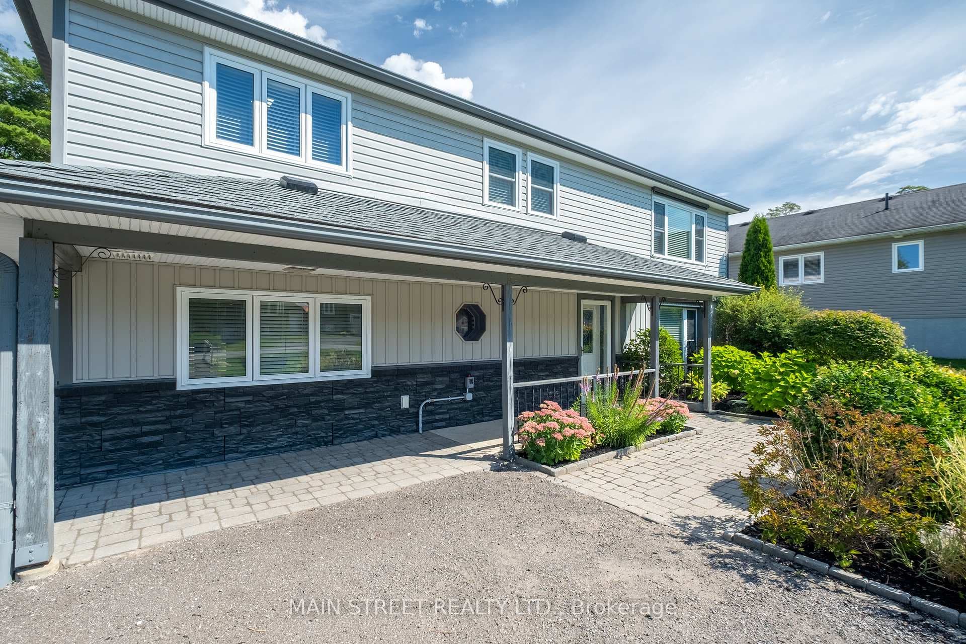 23 Sunnidale Boulevard photo 1