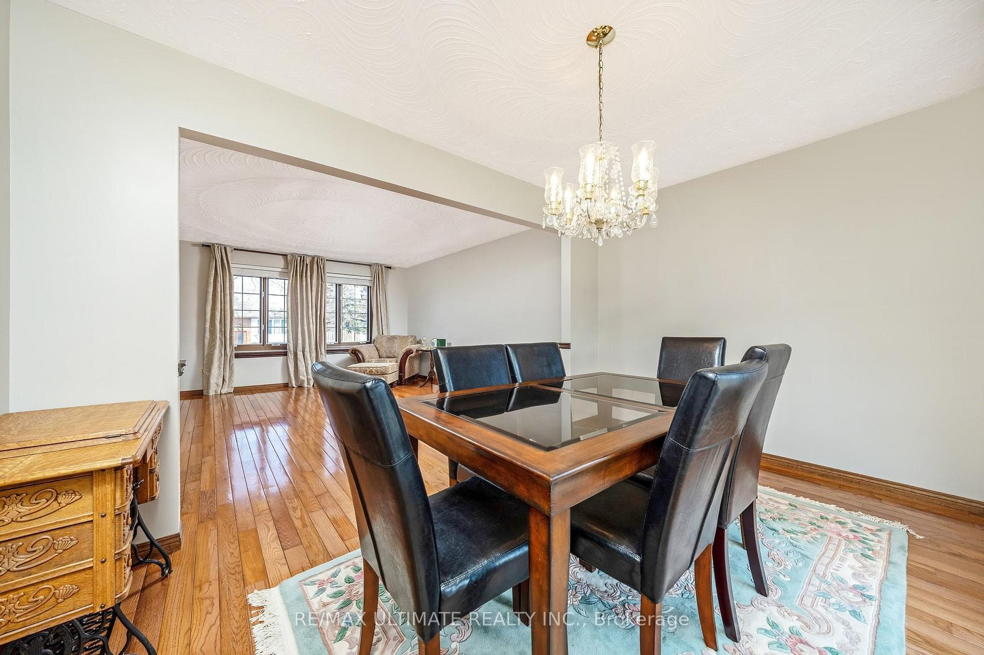 54 Debora Drive photo 15