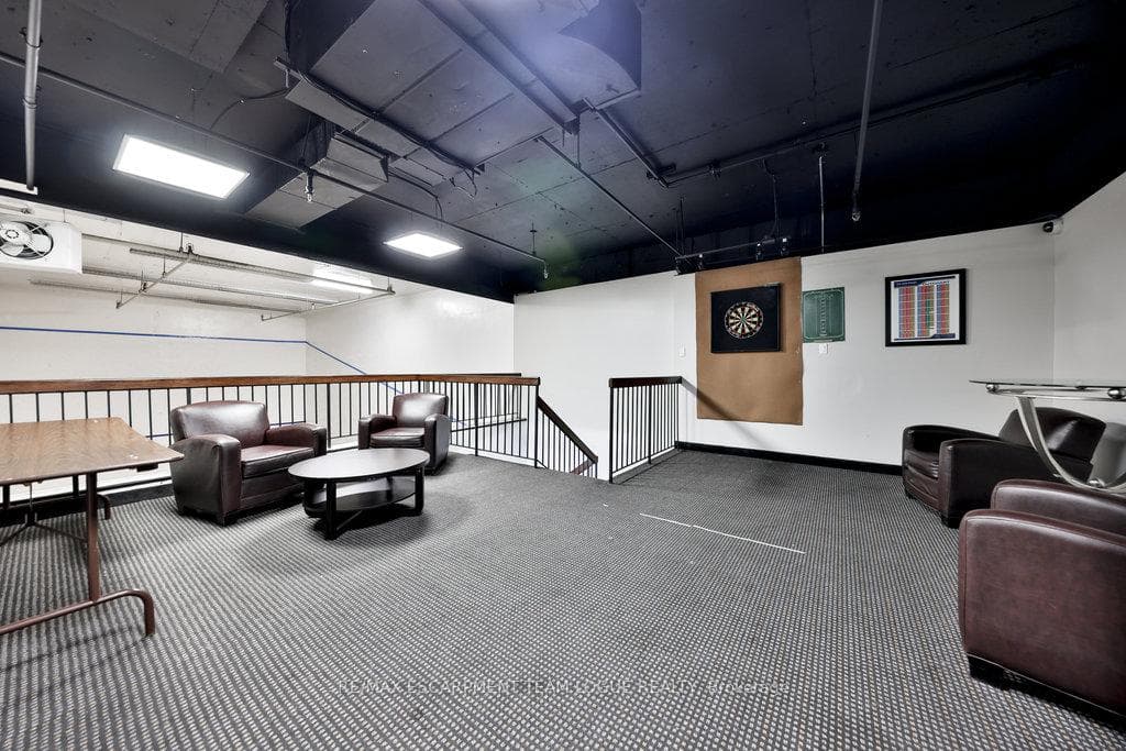 150 Charlton Avenue Unit 1705 photo 28
