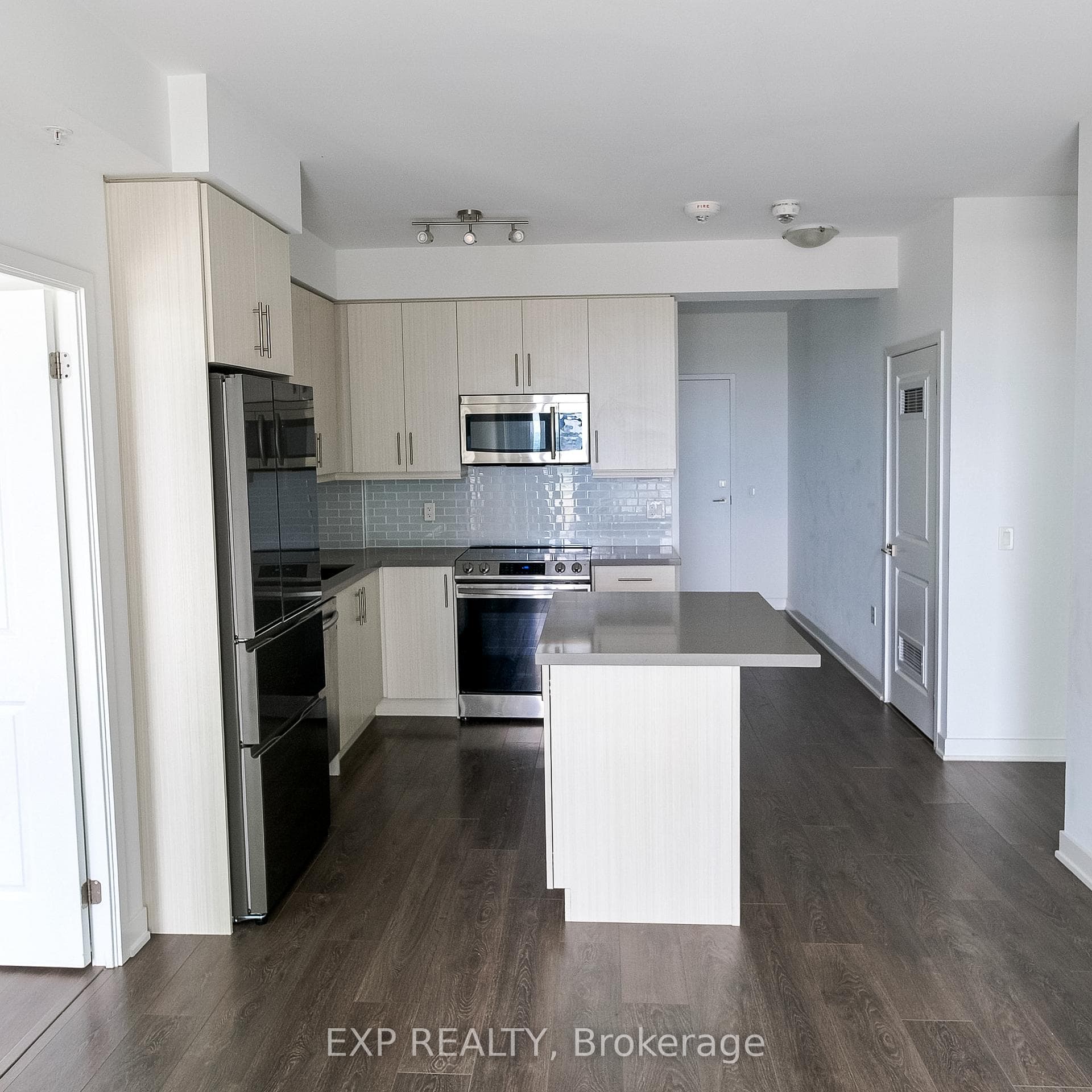 75 Oneida Crescent Unit 512 photo 10