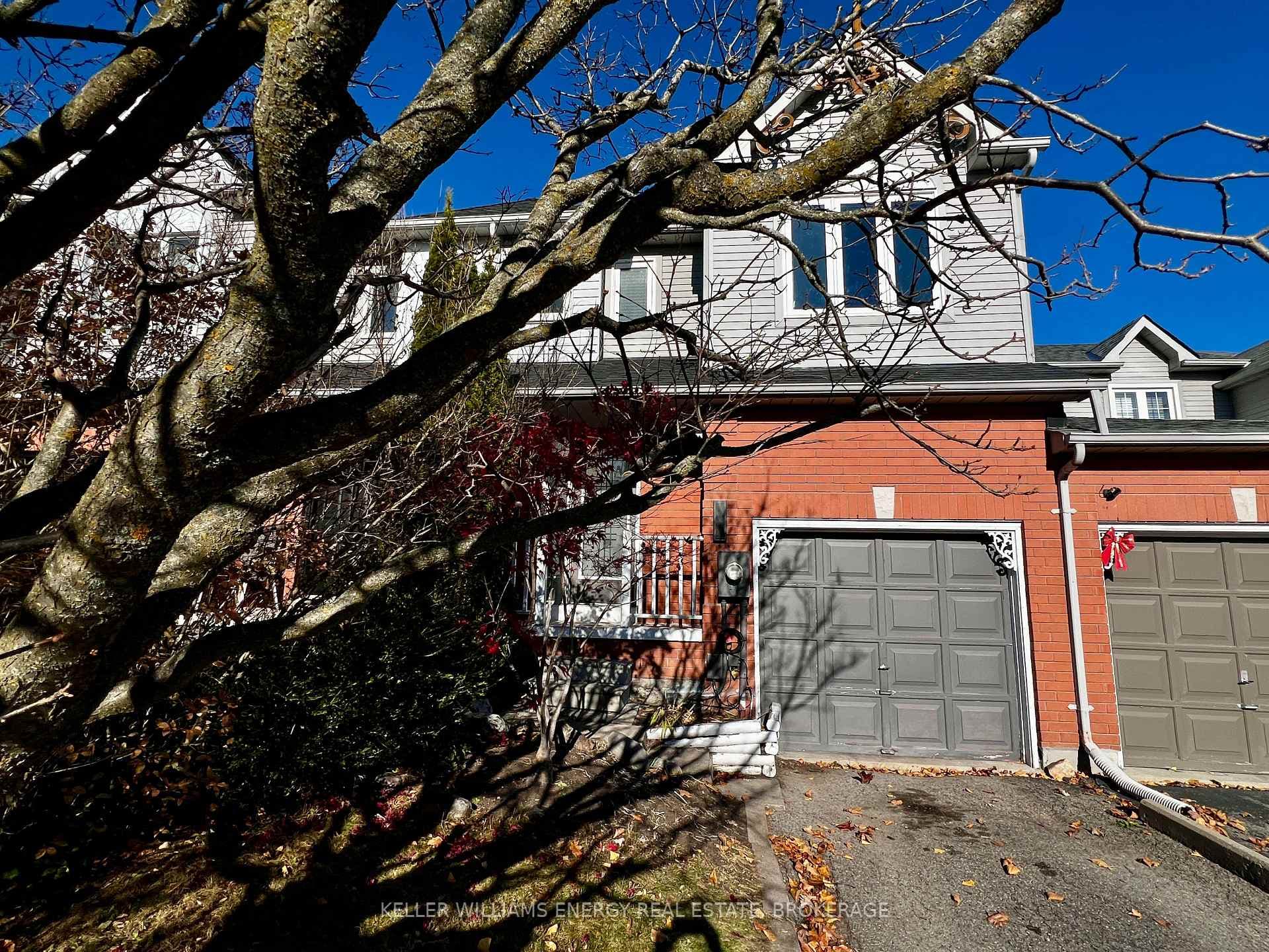 32 Trewin Lane photo 23