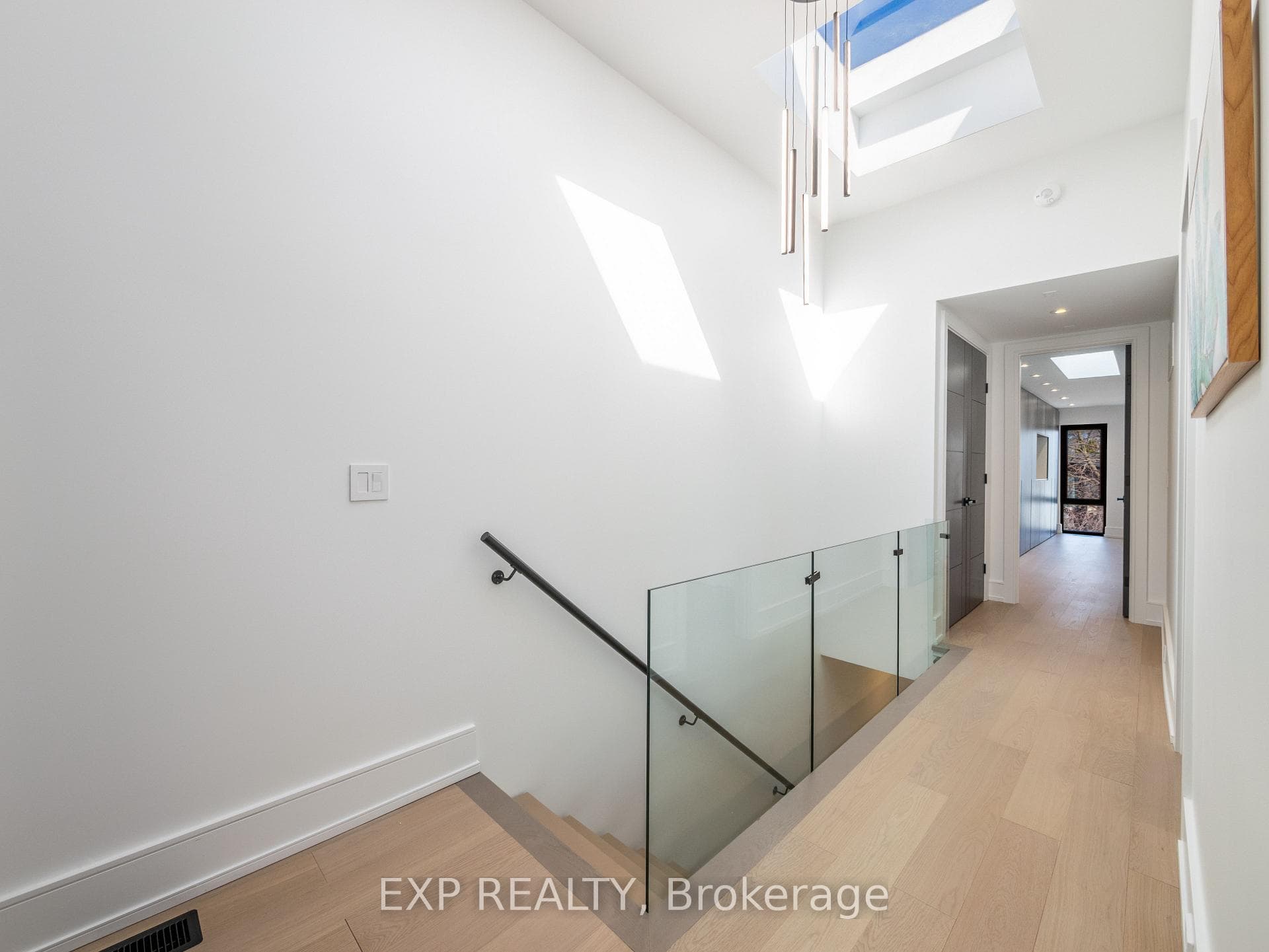 46A Leroy Avenue photo 17