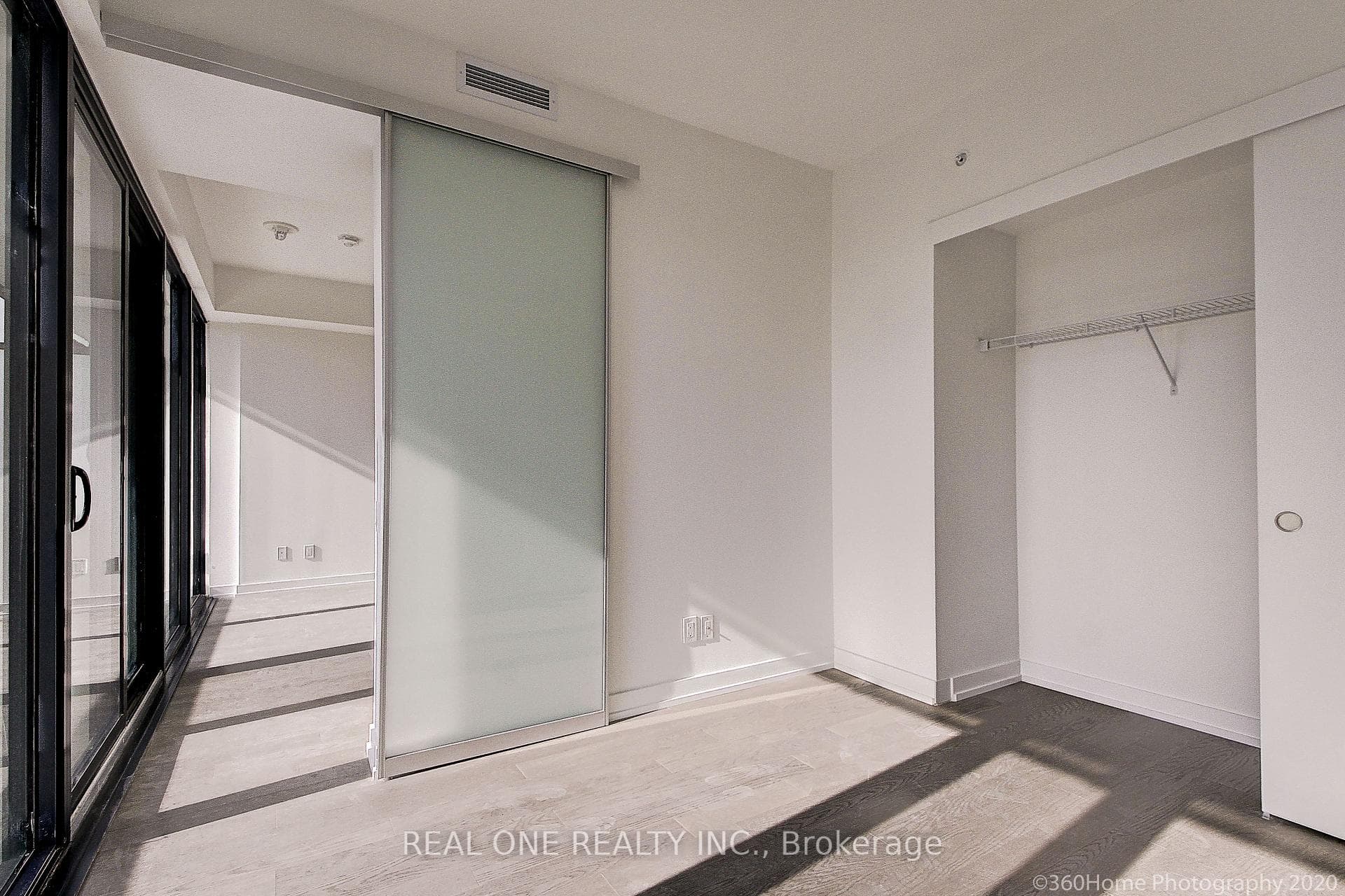 161 Roehampton Avenue Unit 2902 photo 9