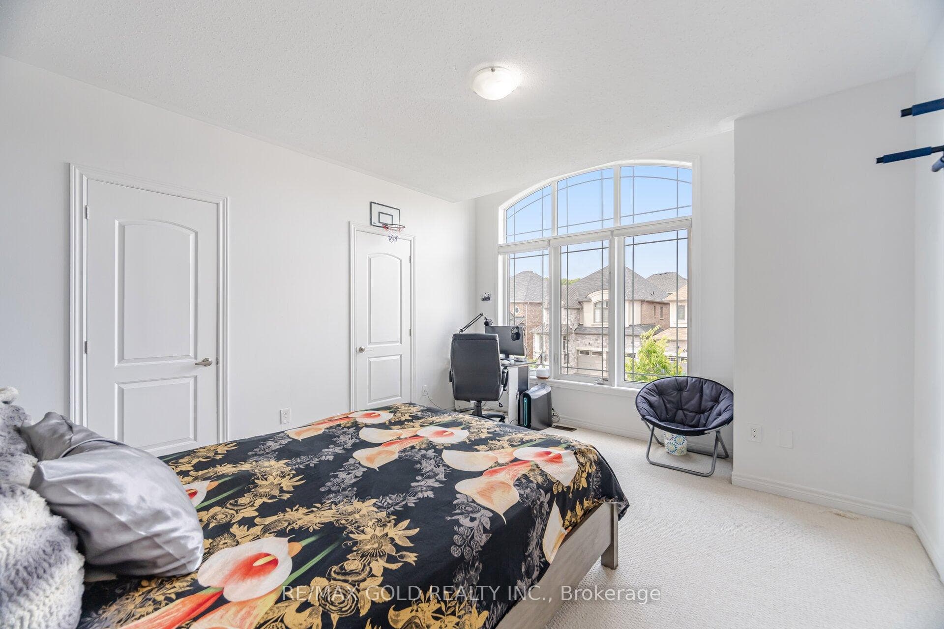 54 Ash Hill Avenue photo 29