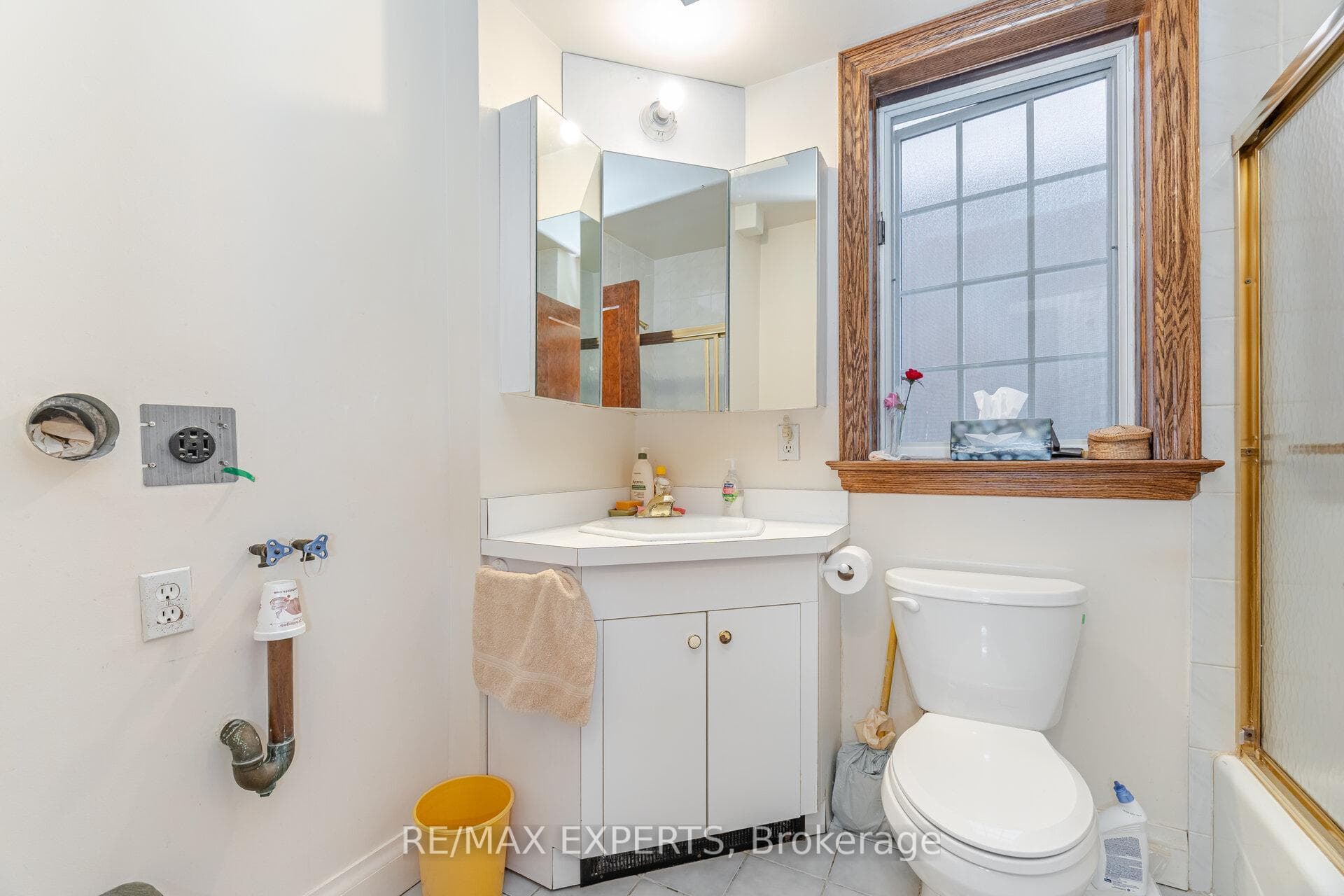 121 Belsize Drive photo 19