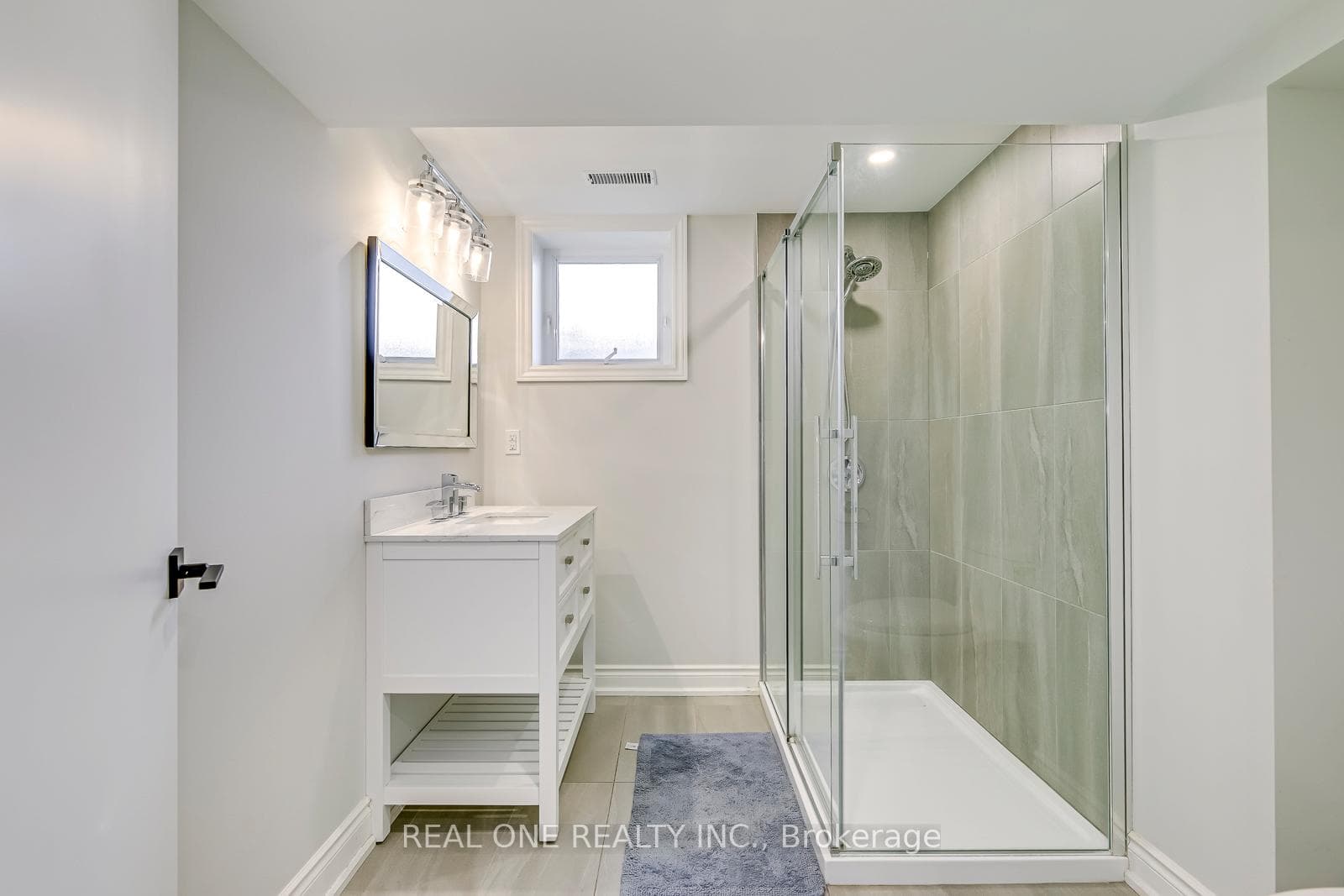 604 Bridle Wood photo 32