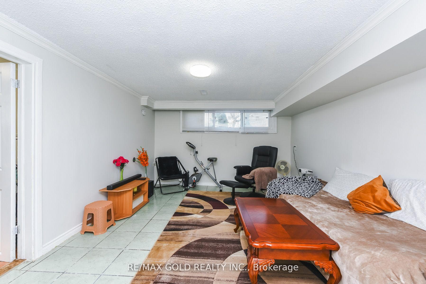 7464 Homeside Gardens photo 31