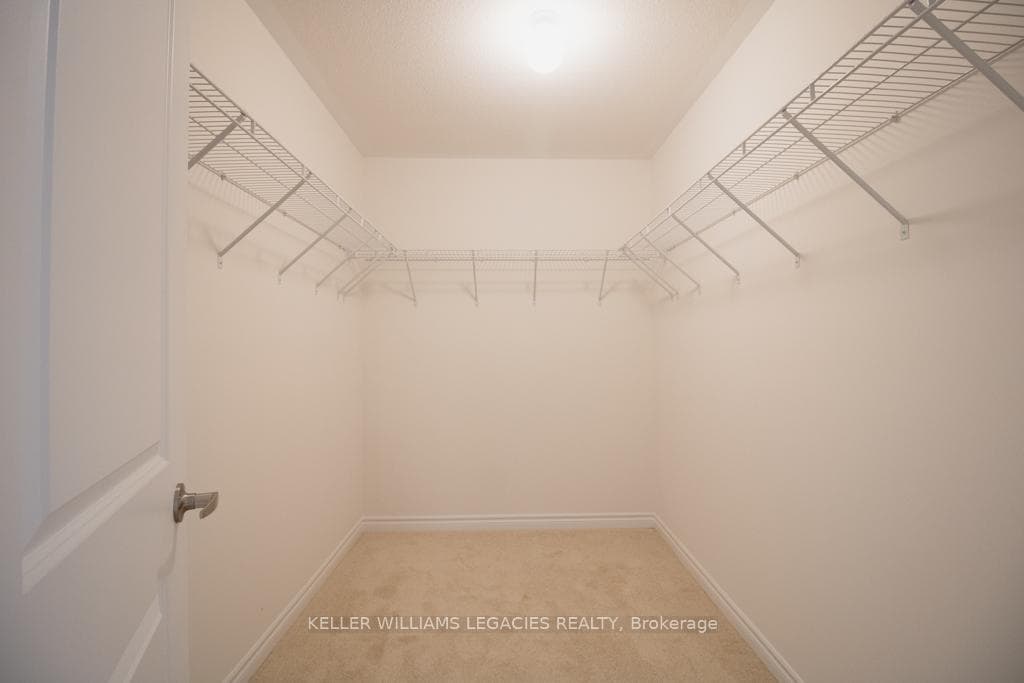 185 Rosanne Circle photo 29