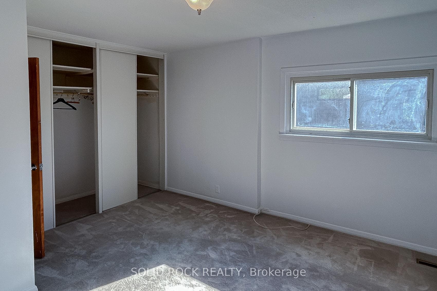 1745 Ortona Avenue photo 10