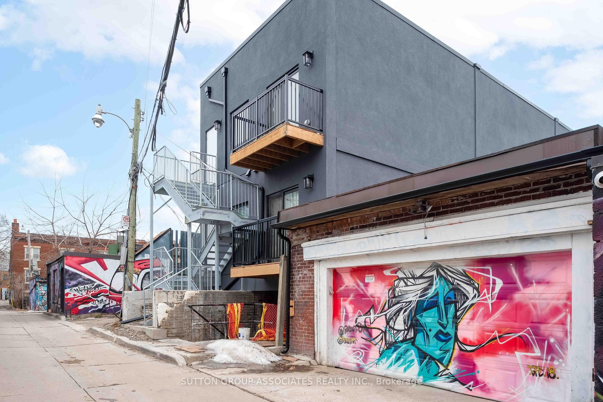 782A St Clair Avenue Unit 3B photo 18