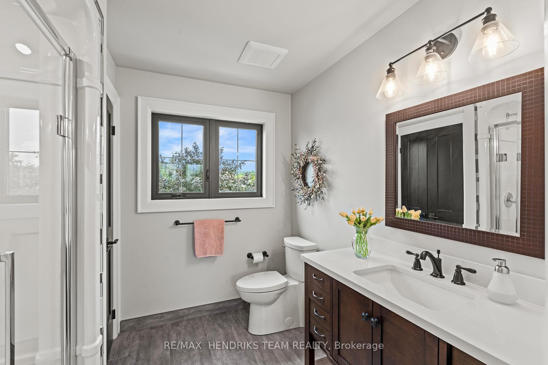 8 Stanmary Drive photo 27
