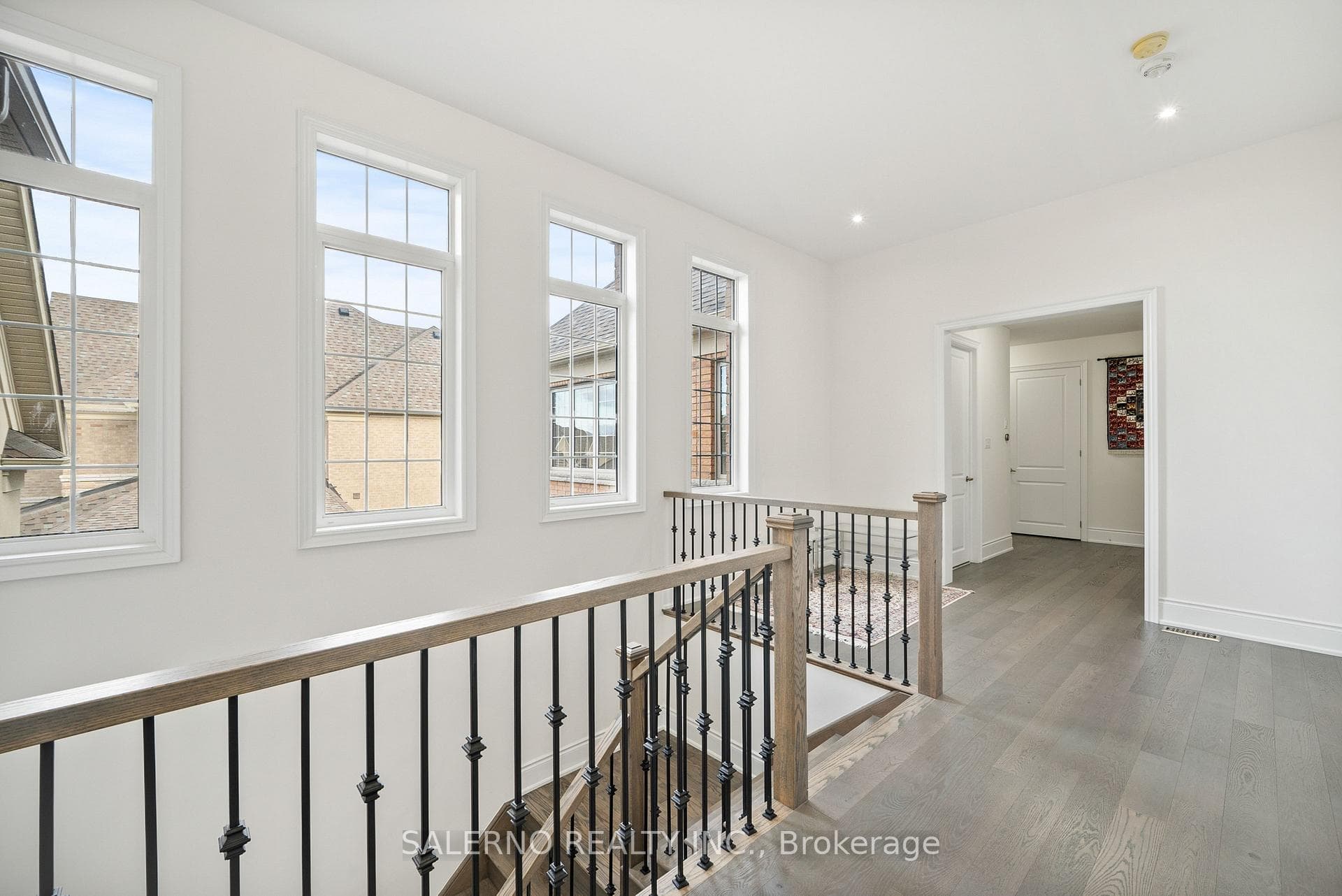 20 Ballard Drive photo 29