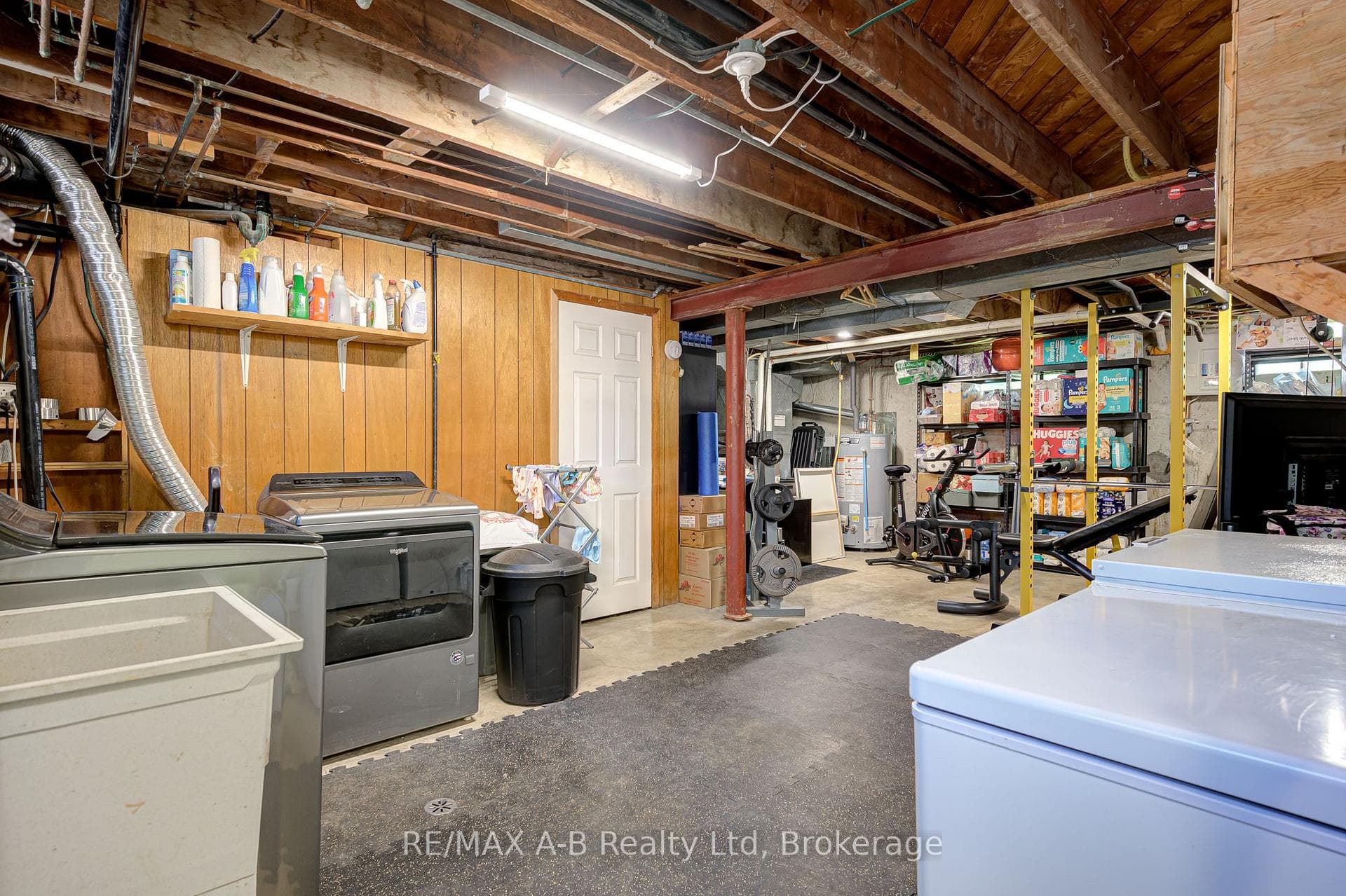 243 King Street photo 38