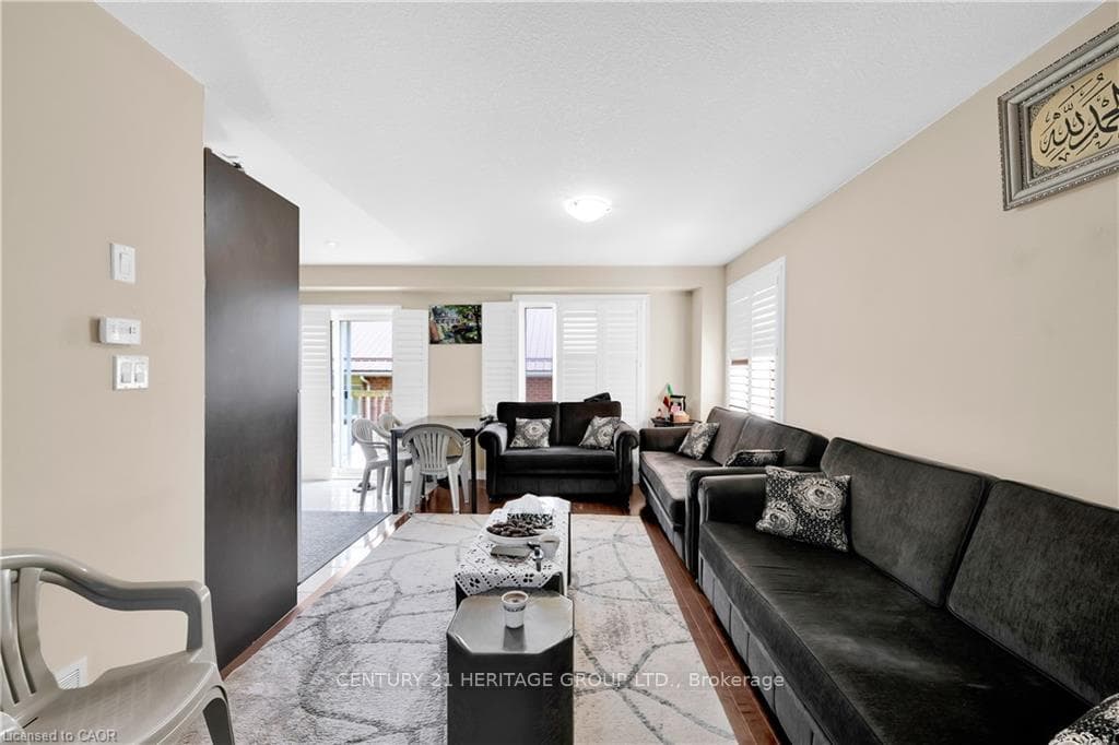 1354 Upper Sherman Avenue photo 13