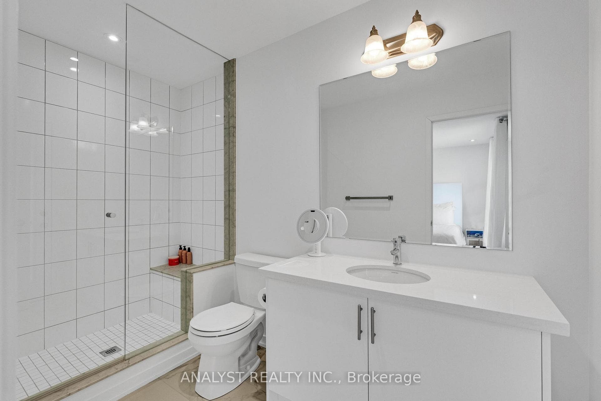 28 Queensland Crescent photo 20