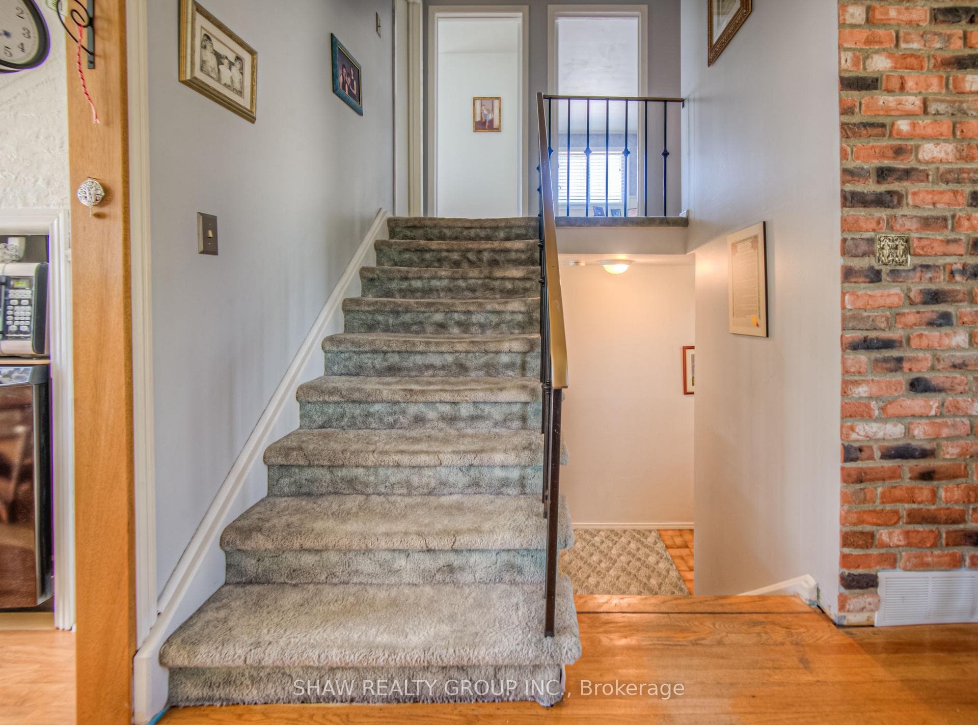 1881 Earlwood Drive photo 14