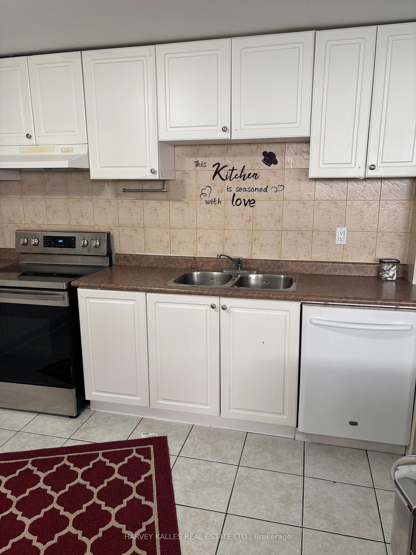11 Twin Pines Drive Unit Lower photo 13