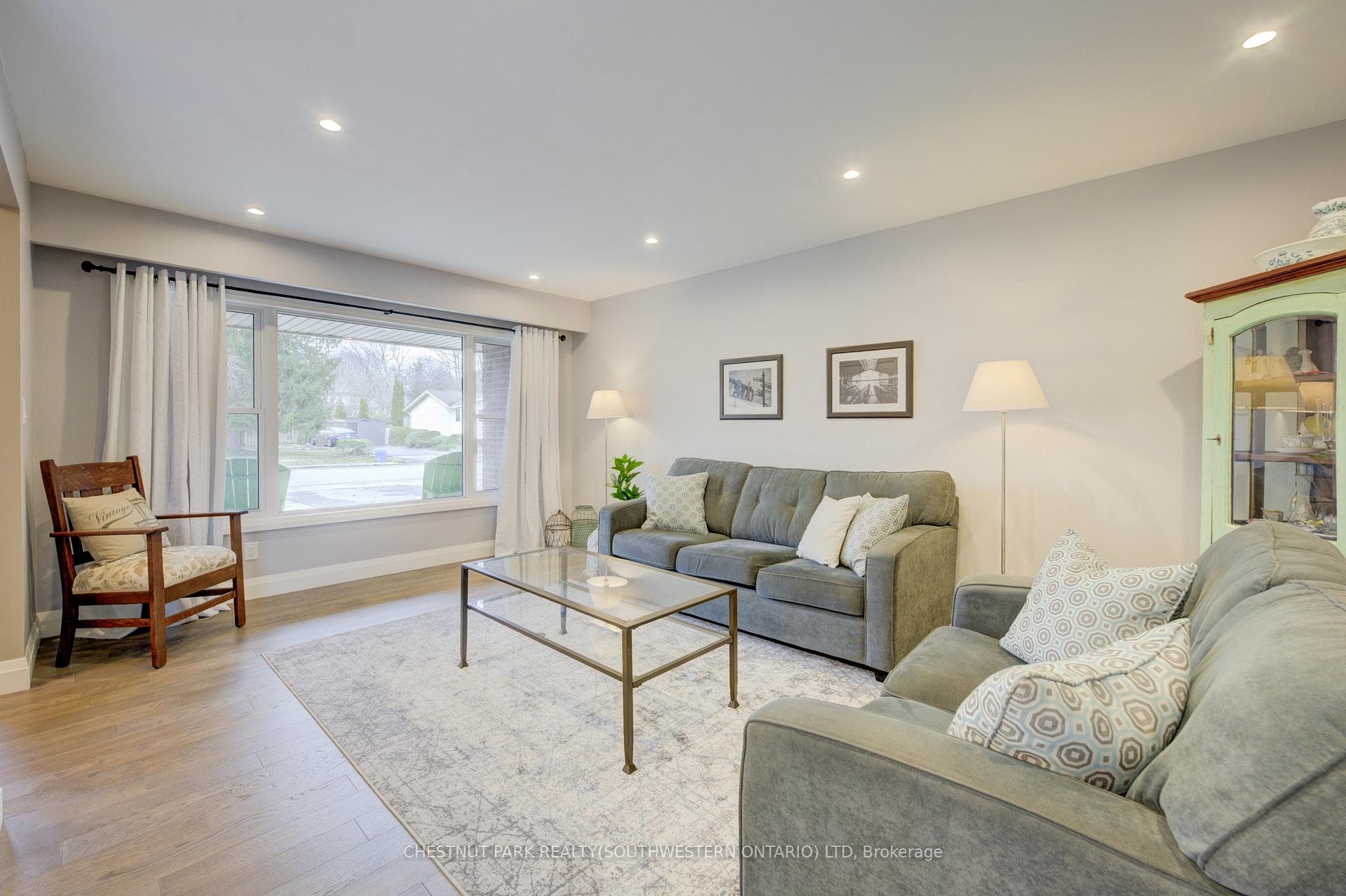 45 Uplands Drive photo 6