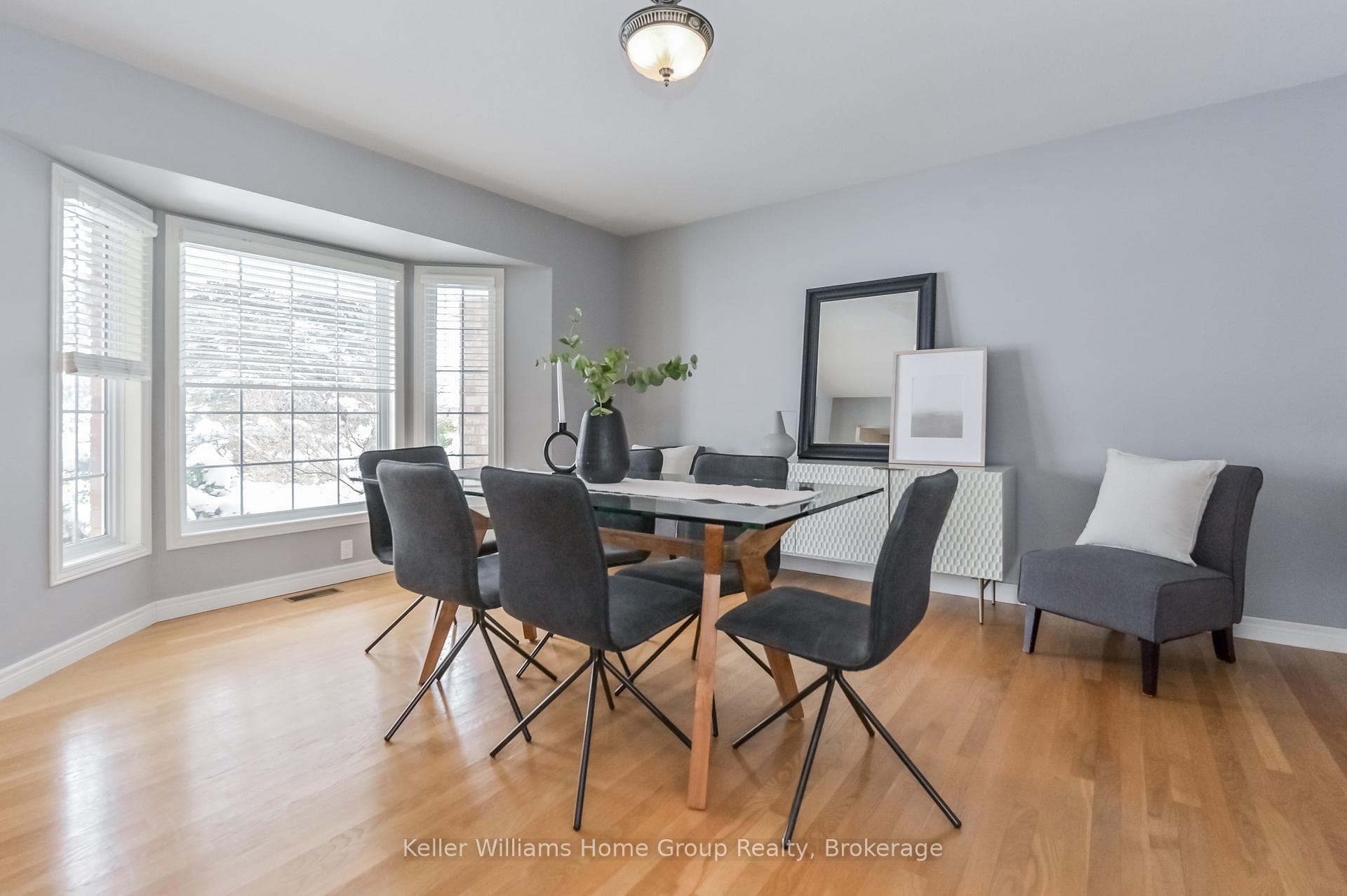 101 Thomas Boulevard photo 4