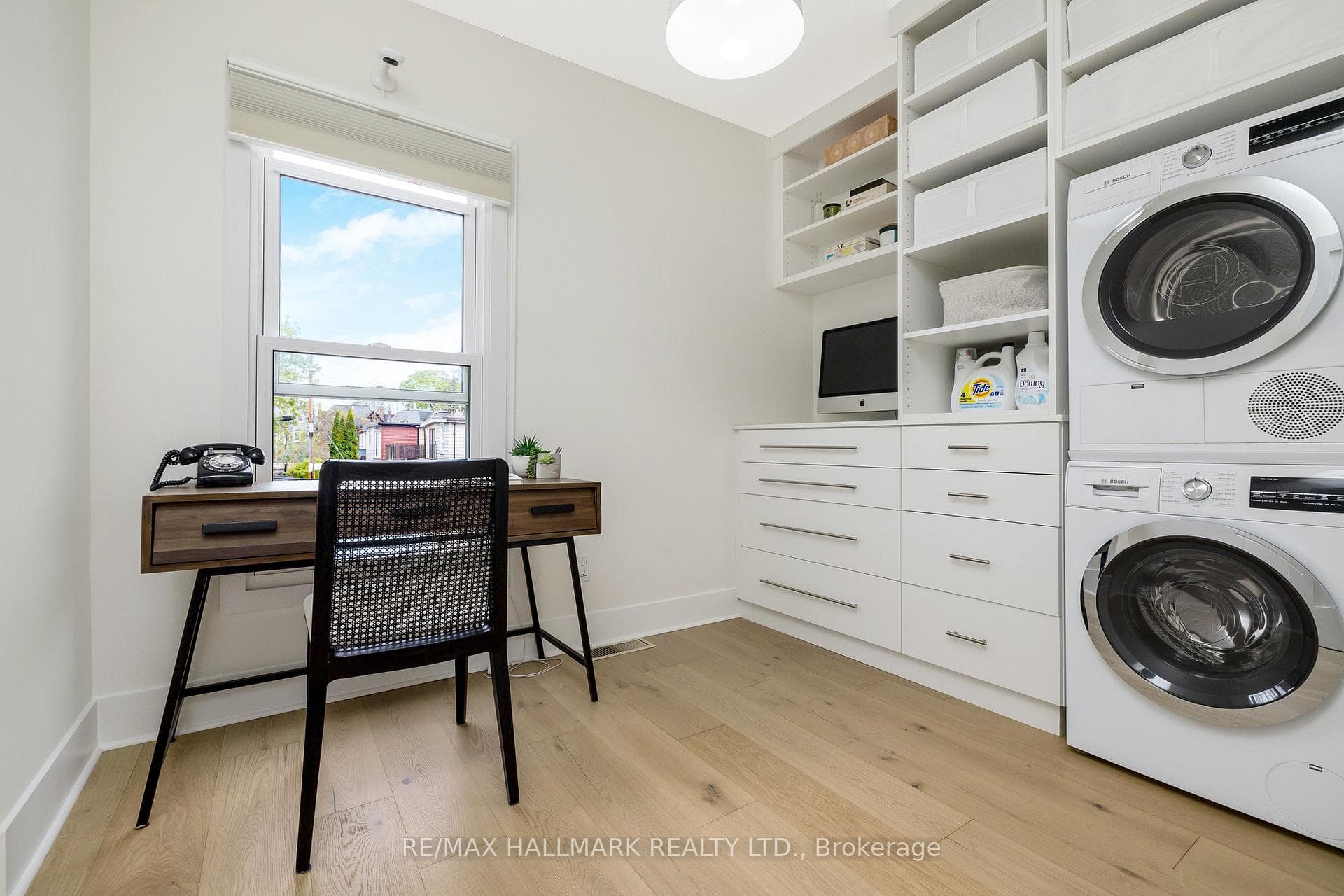 219 Dovercourt Road photo 17