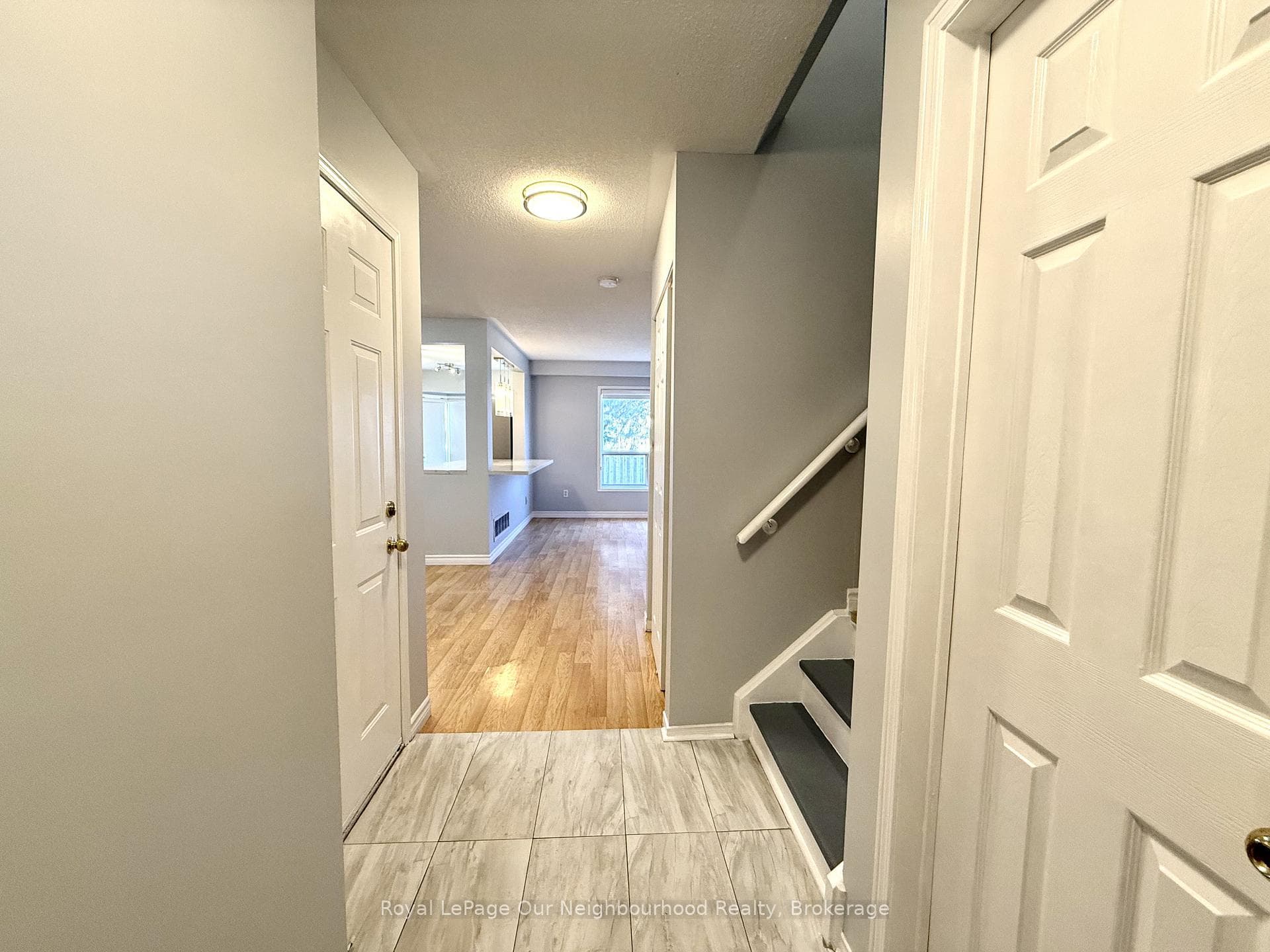 170 Dorothy Street photo 2