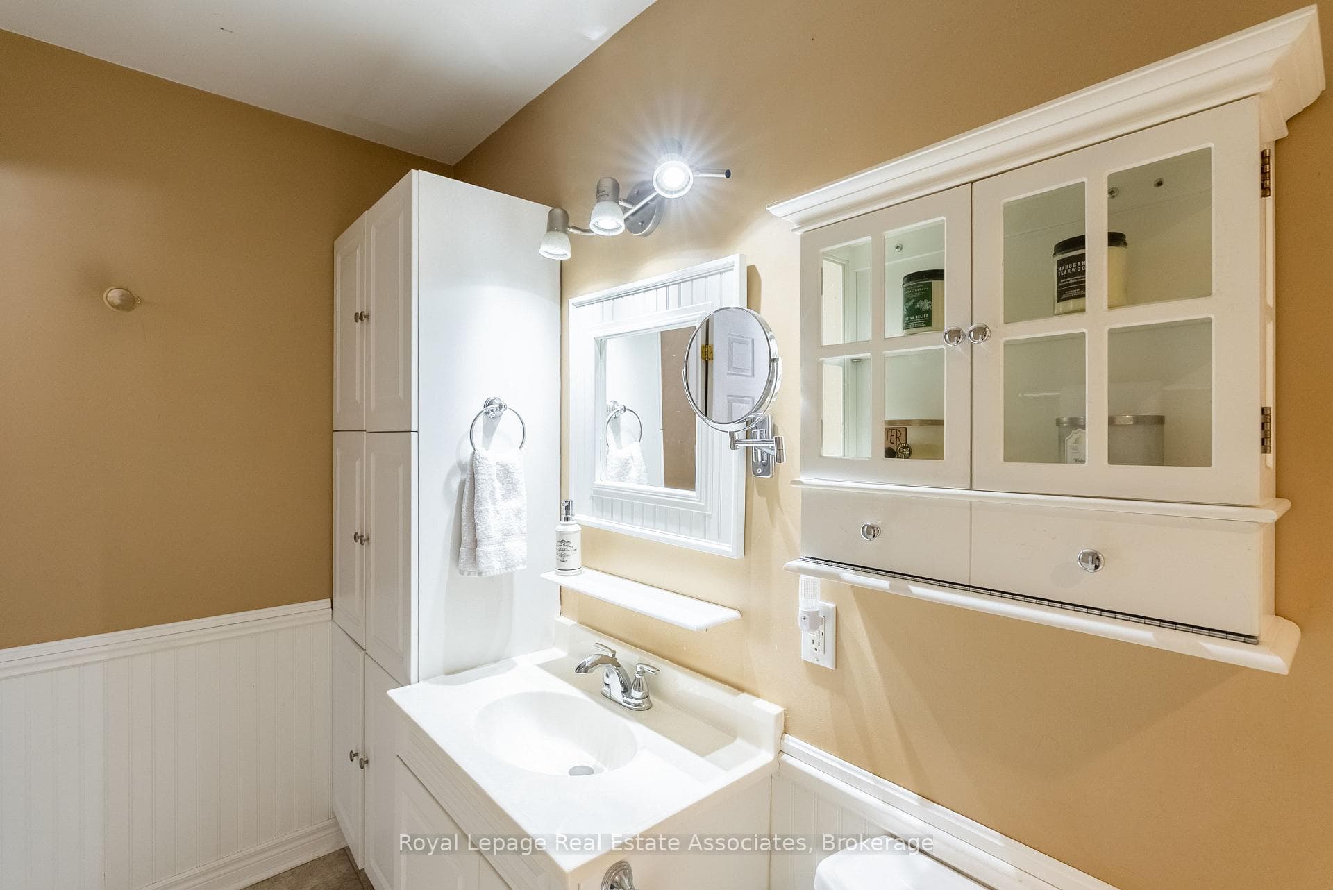 196 Circle Road photo 18