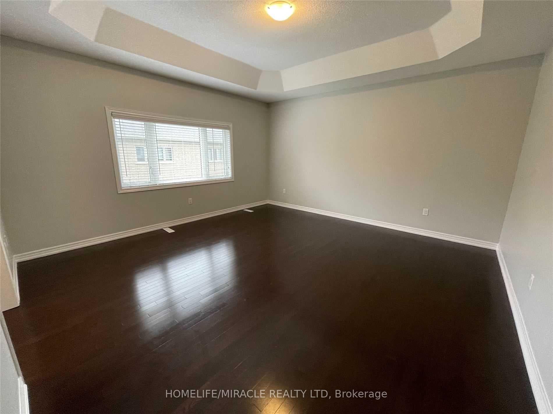 50 O'conner (Upper) Crescent photo 17
