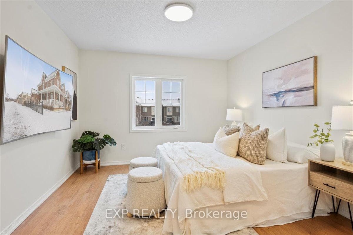 4 Hadleigh Way photo 22