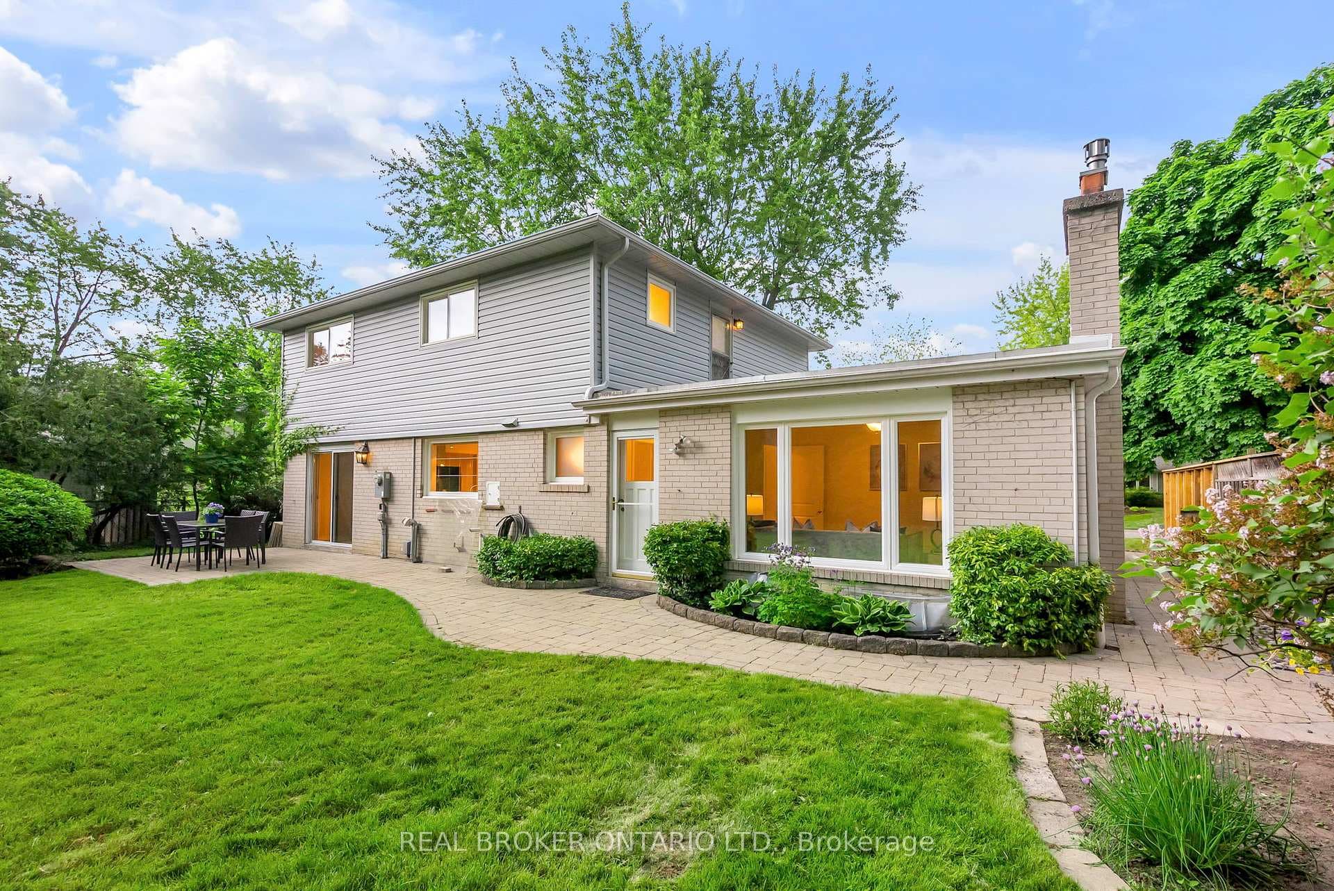 3 Richmond Drive photo 28