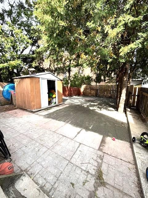 42 Kirkpatrick Street photo 25