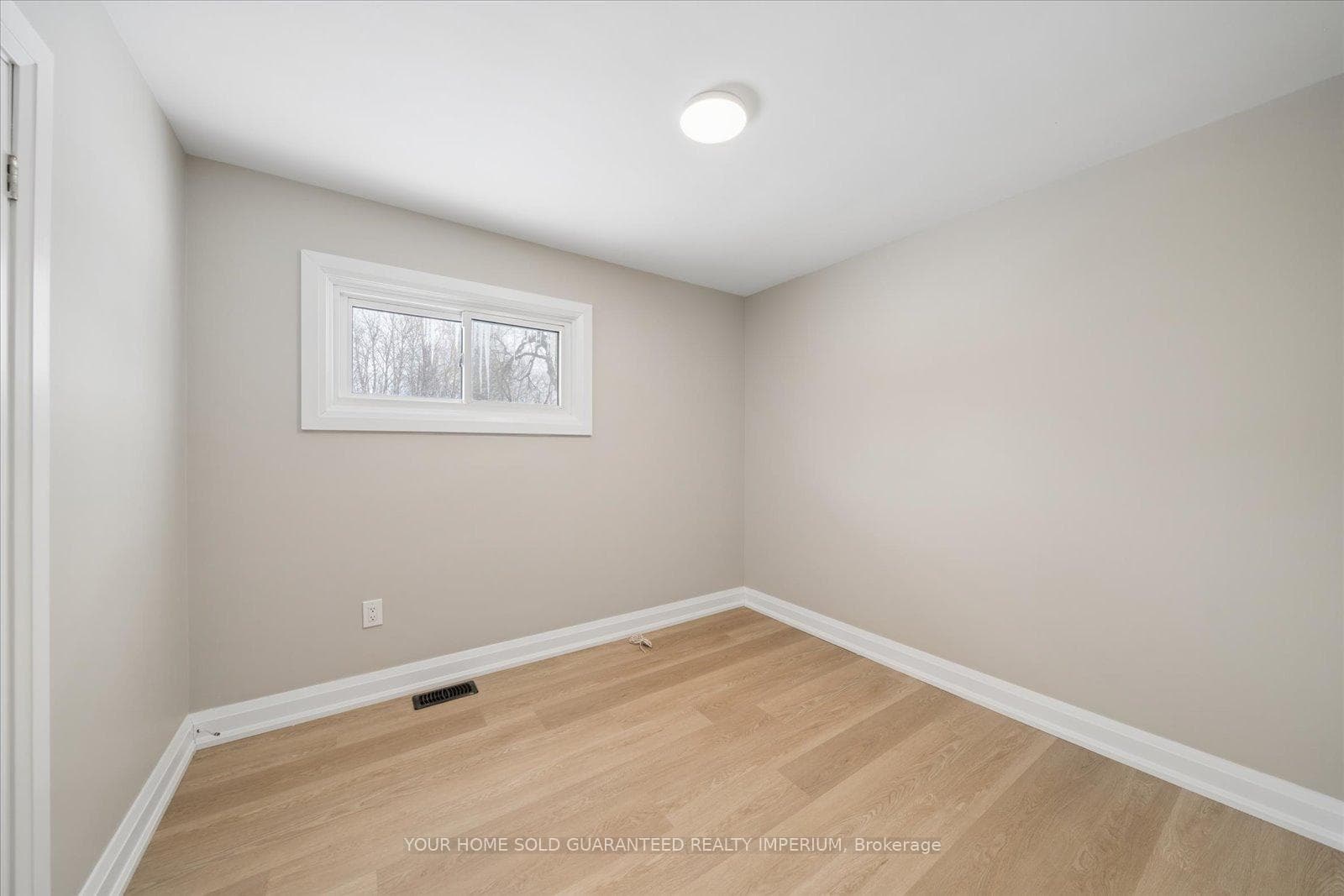 2113 Brownsville Road photo 15
