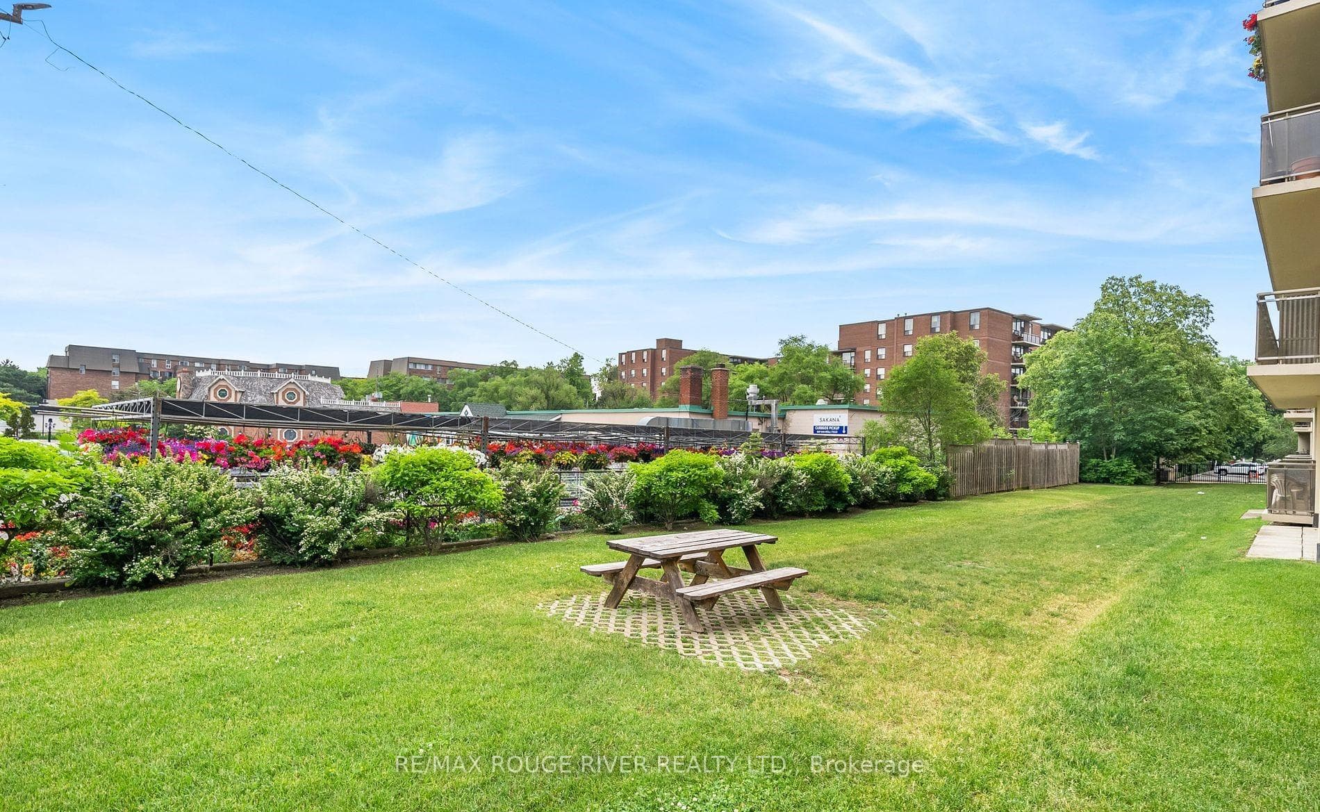 180 Dudley Avenue Unit 606 photo 40
