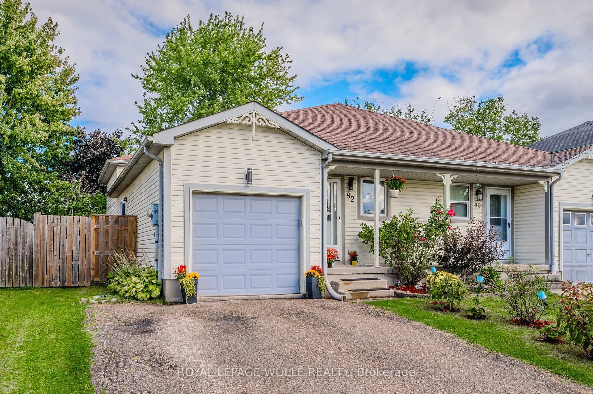 82 Hostetler Road photo 2