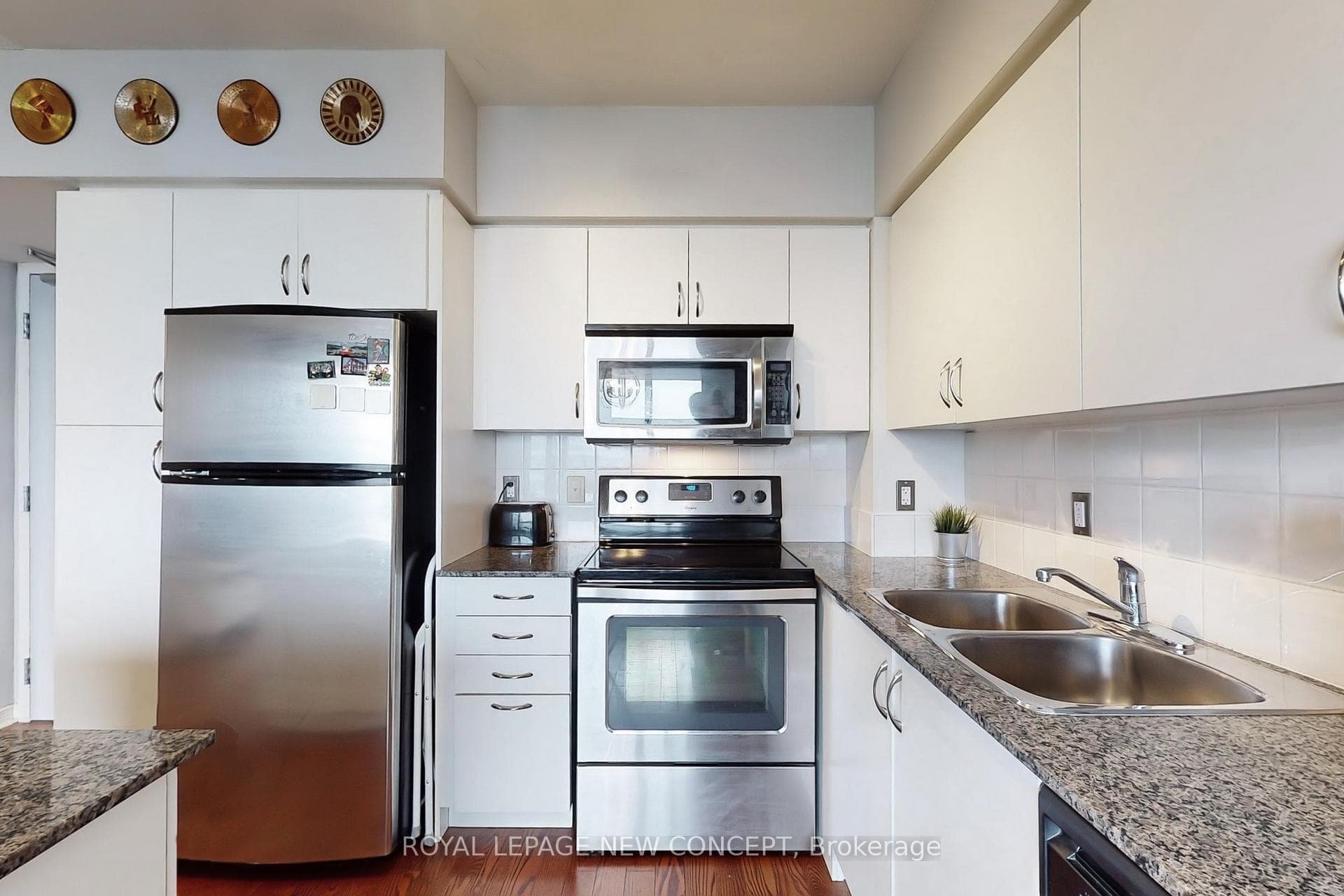 2230 Lake Shore Boulevard Unit 2903 photo 12