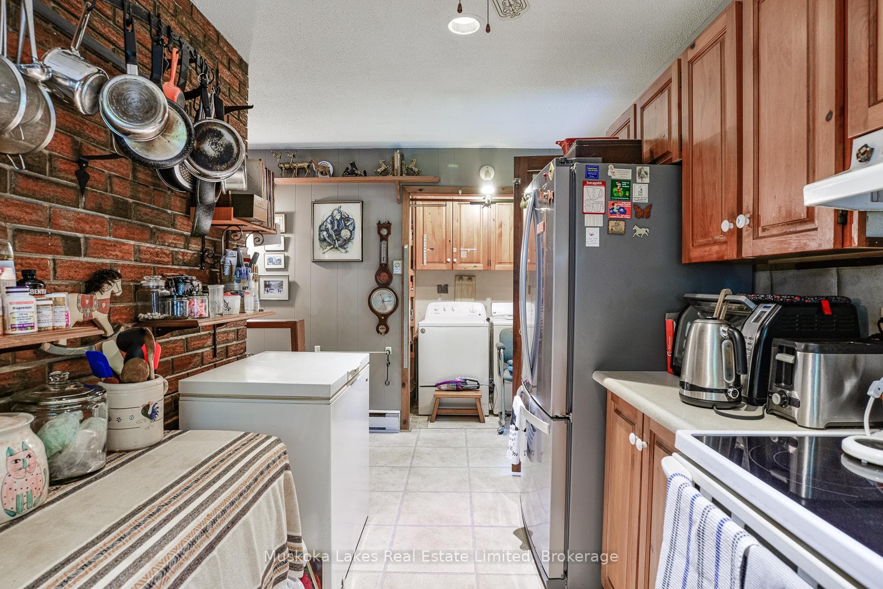 2065 Peninsula Road photo 8